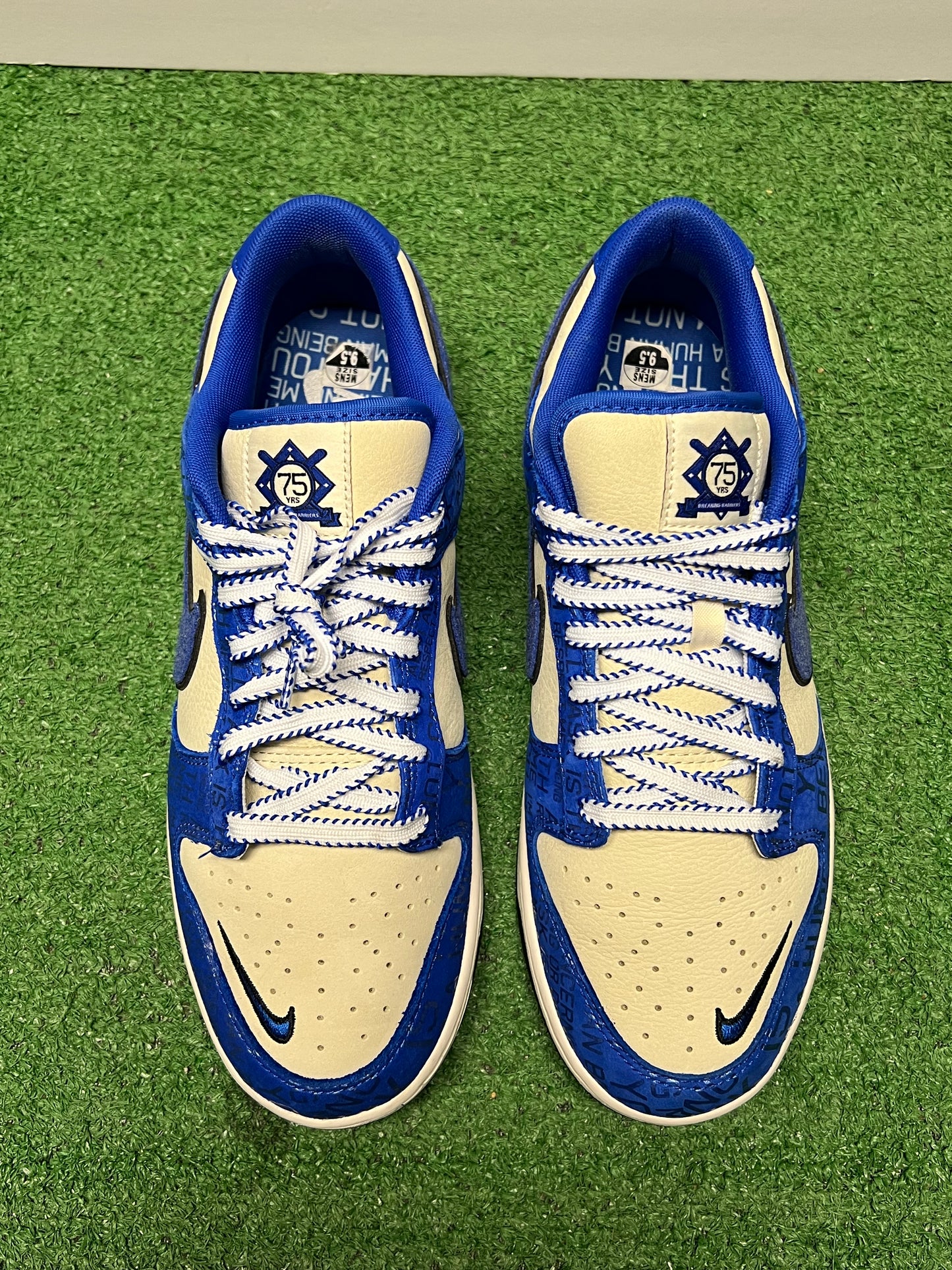Men’s Nike Dunk Low Jackie Robinson Day Size 9.5