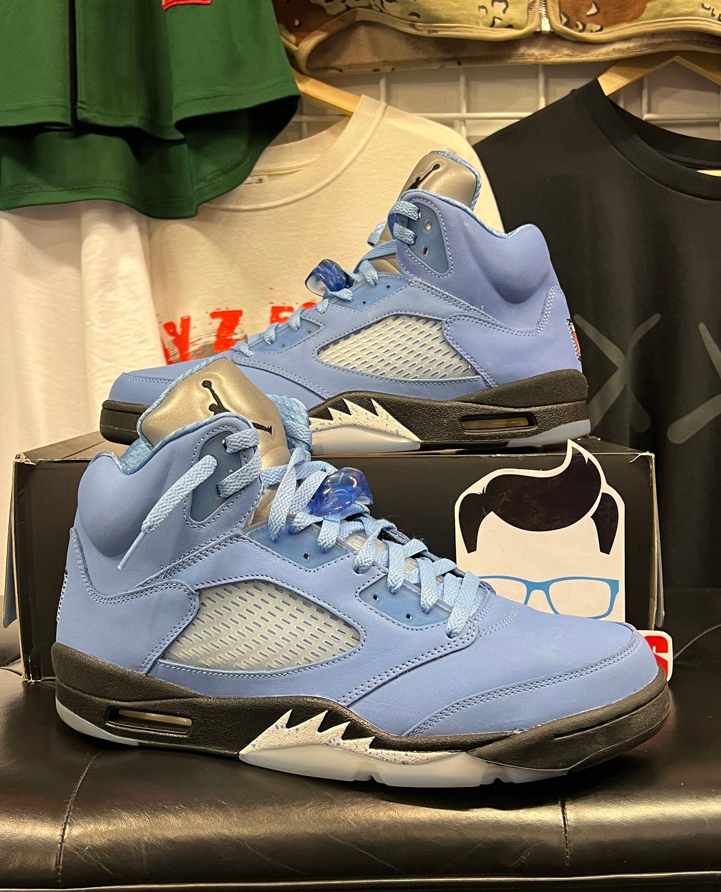 Men’s Air Jordan 5 UNC Size 13 Pre-Owned