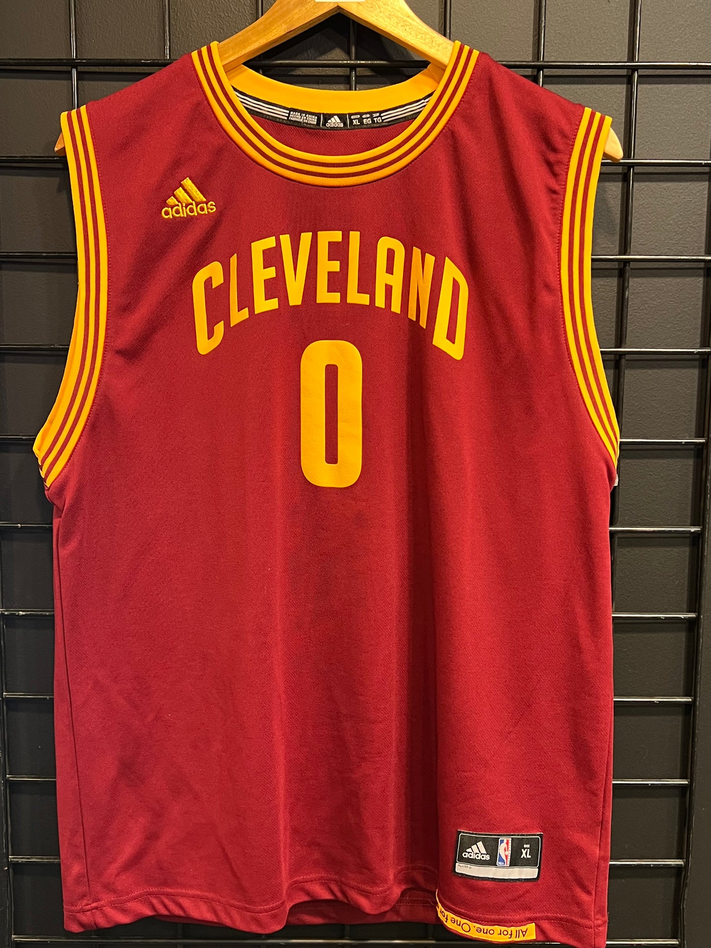 Men’s Adidas Cleveland Cavs Kevin Love Jersey Size XL