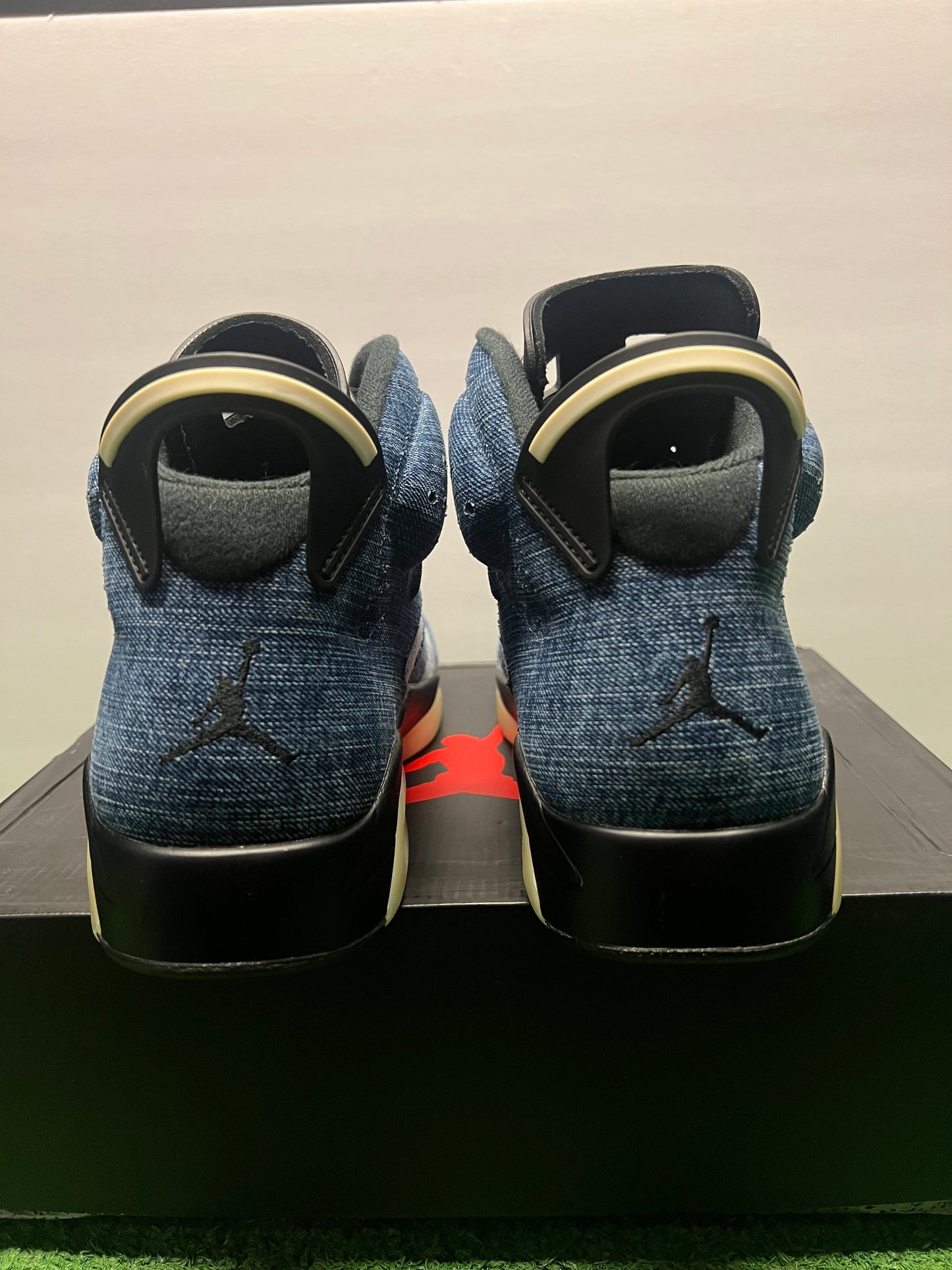 Men’s Air Jordan 6 Denim Size 13