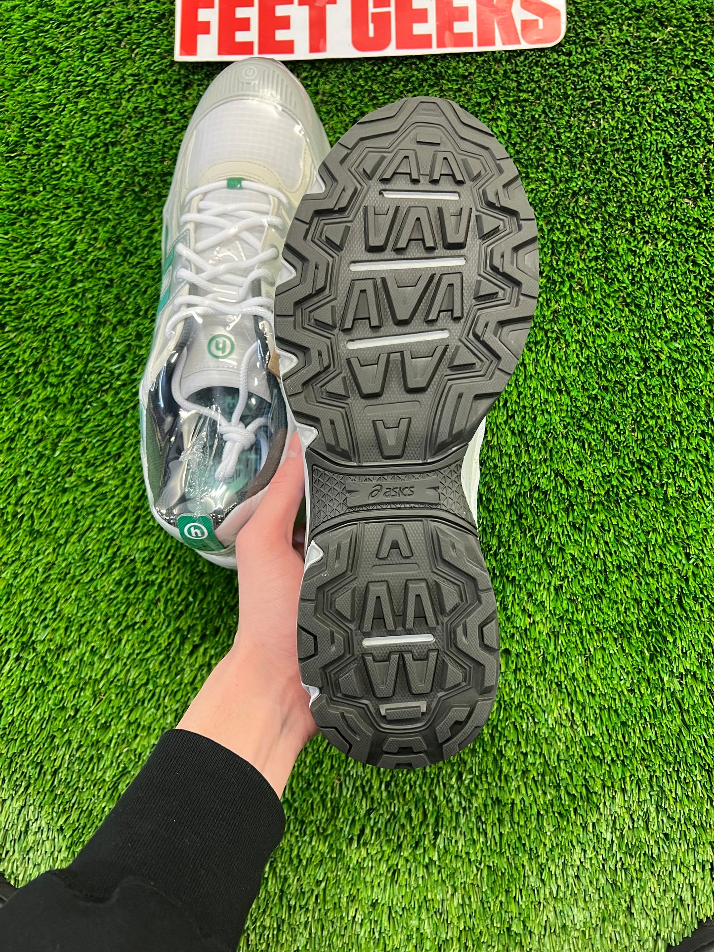 Men’s Hidden x Asics Gel Venture 6