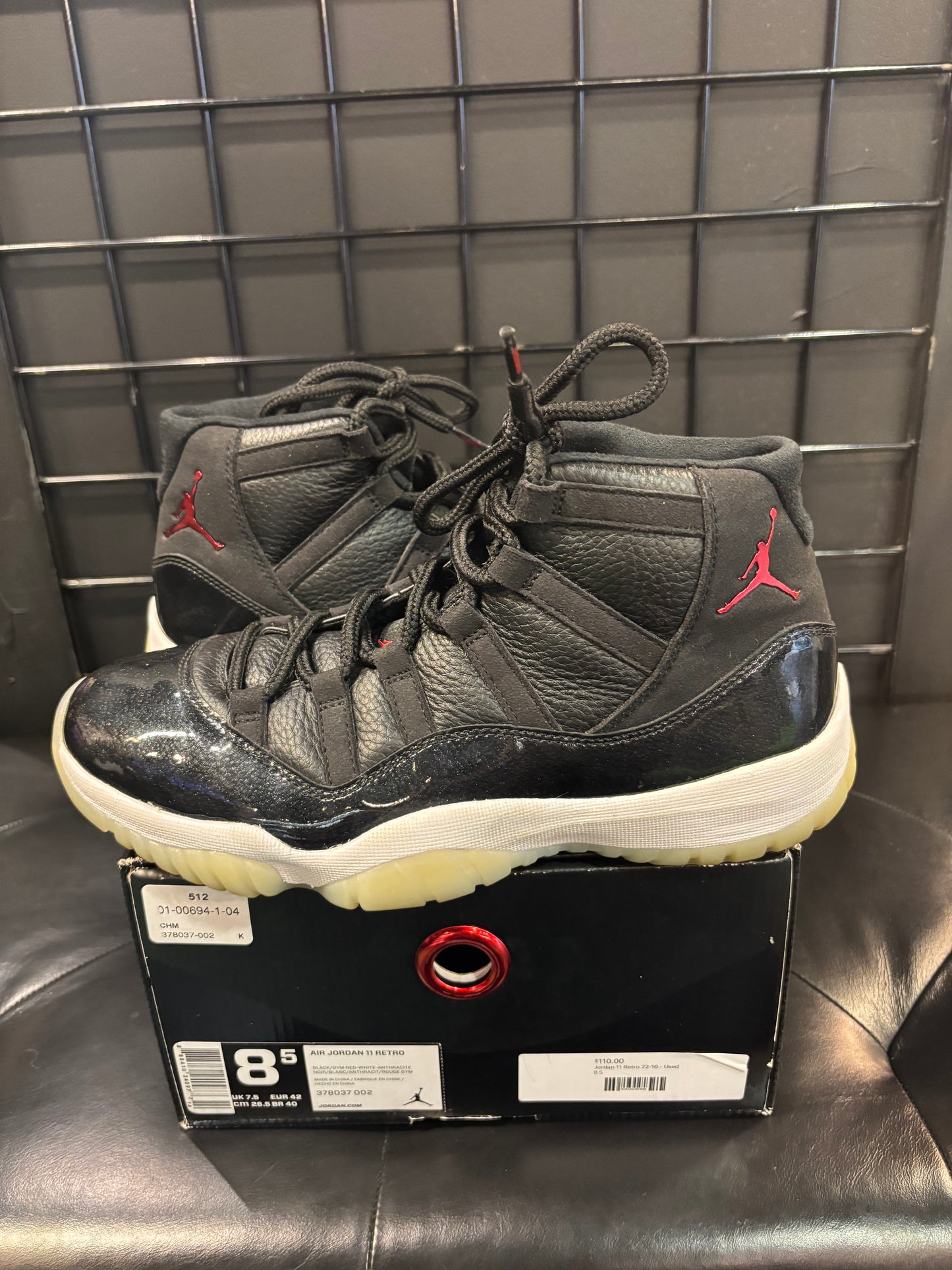 Air Jordan 11 72-10 Size 8.5 Mens $170