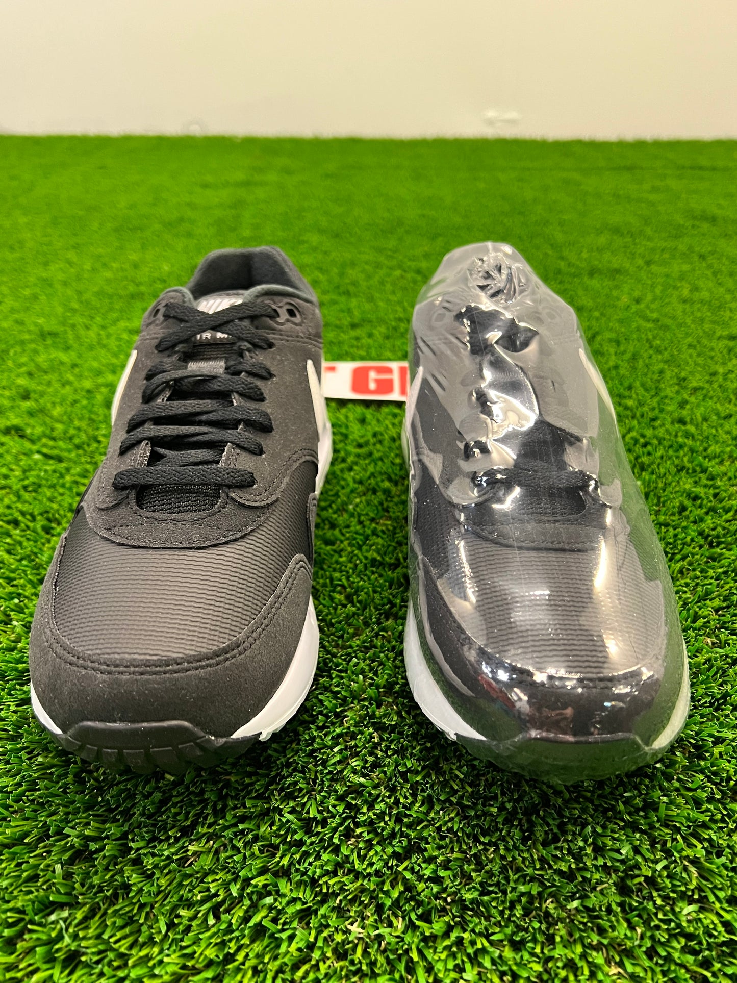 Men’s Nike Air Max 1 Golf Brand New