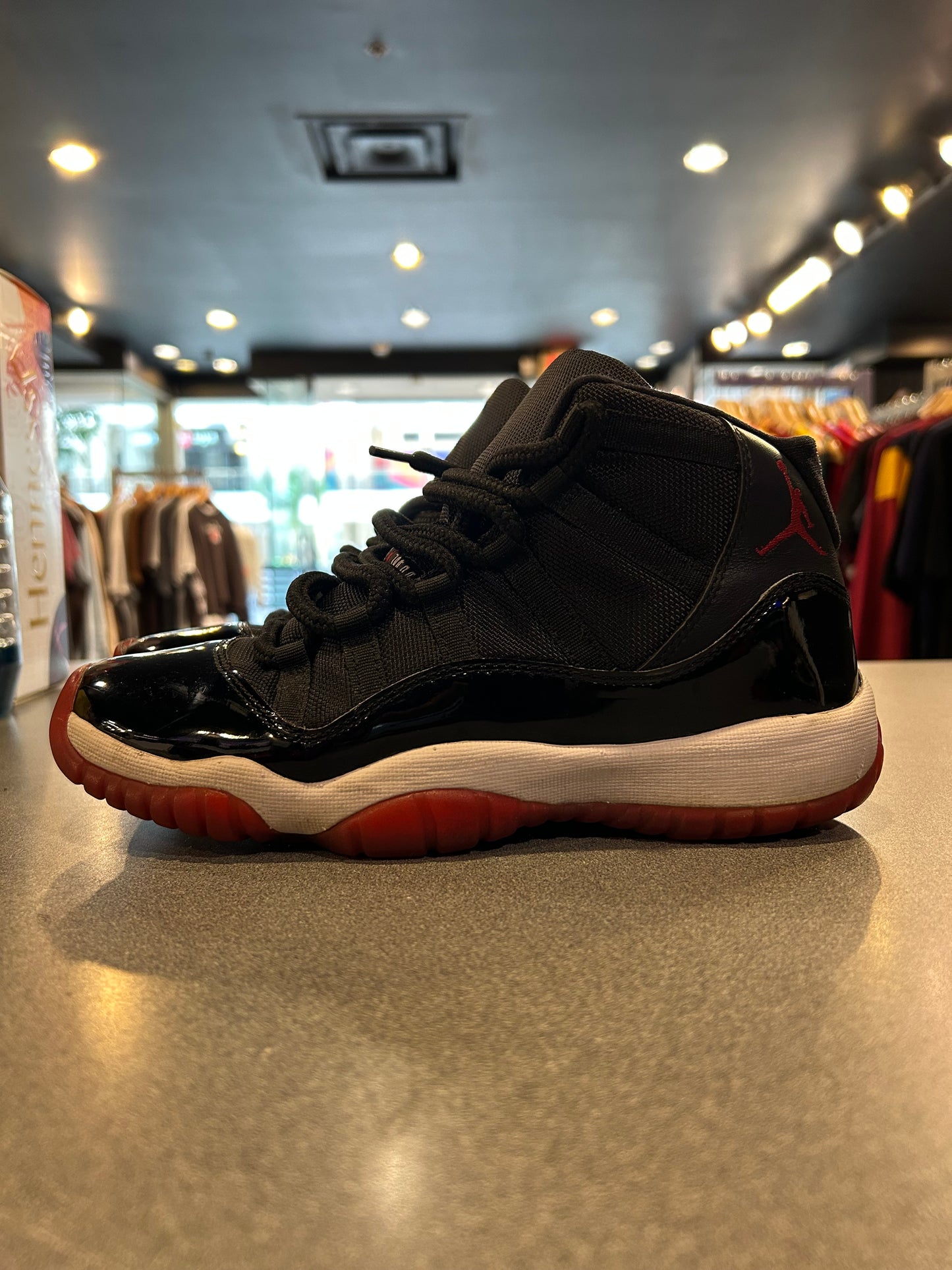 Nike Air Jordan Beater Box size 7y