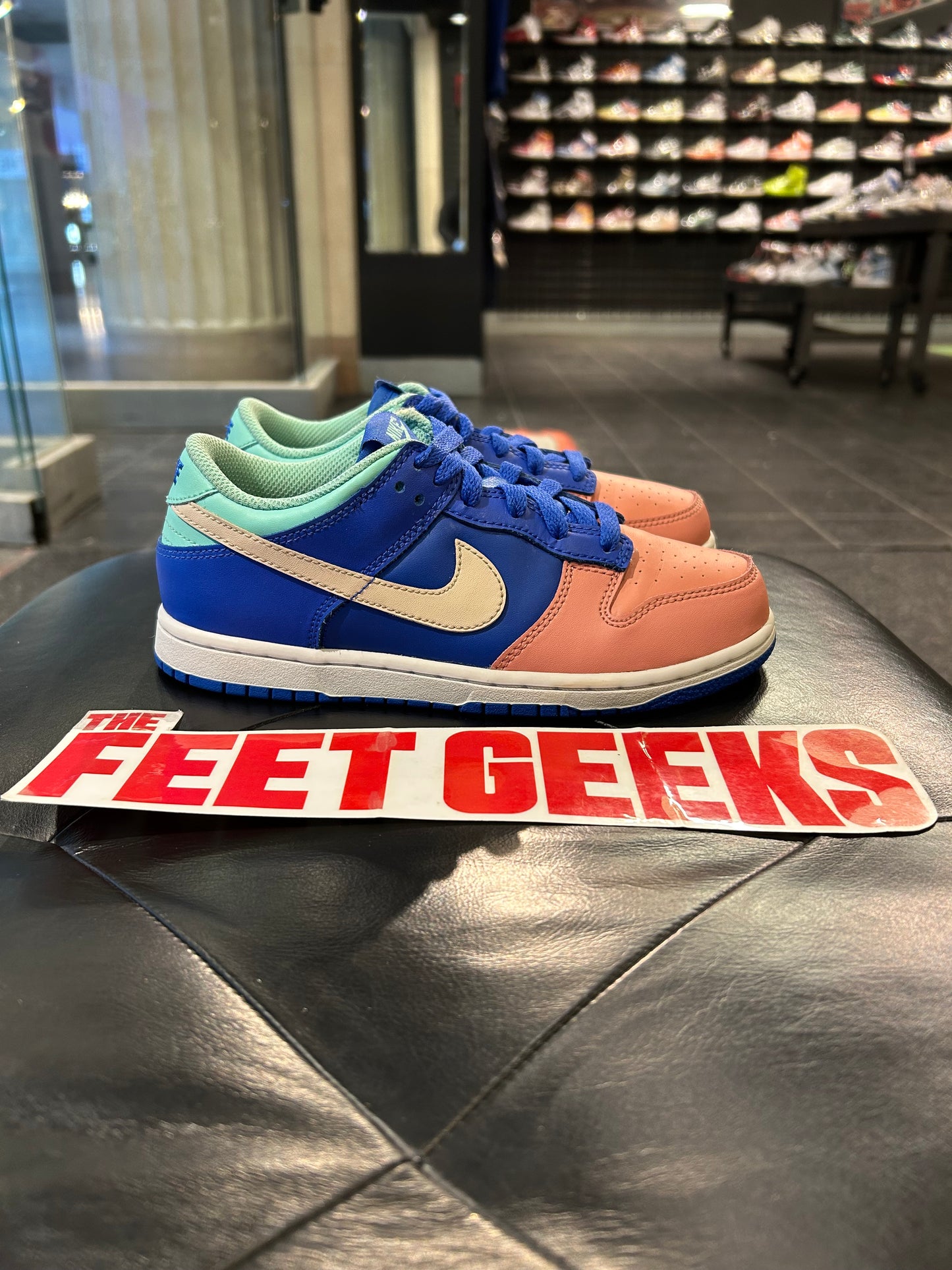 Nike Dunk Low Salmon size 3y