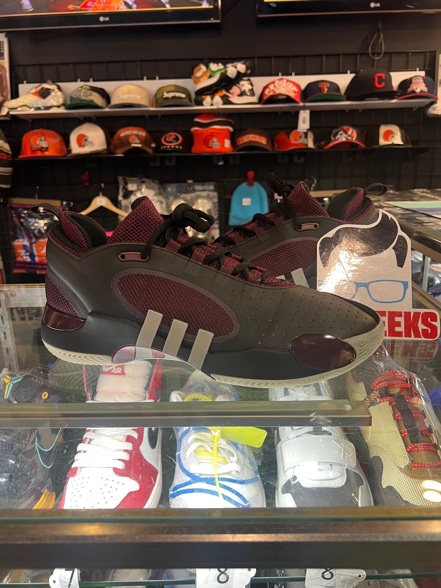 Men’s Adidas DON Issue #5 Size 12.5