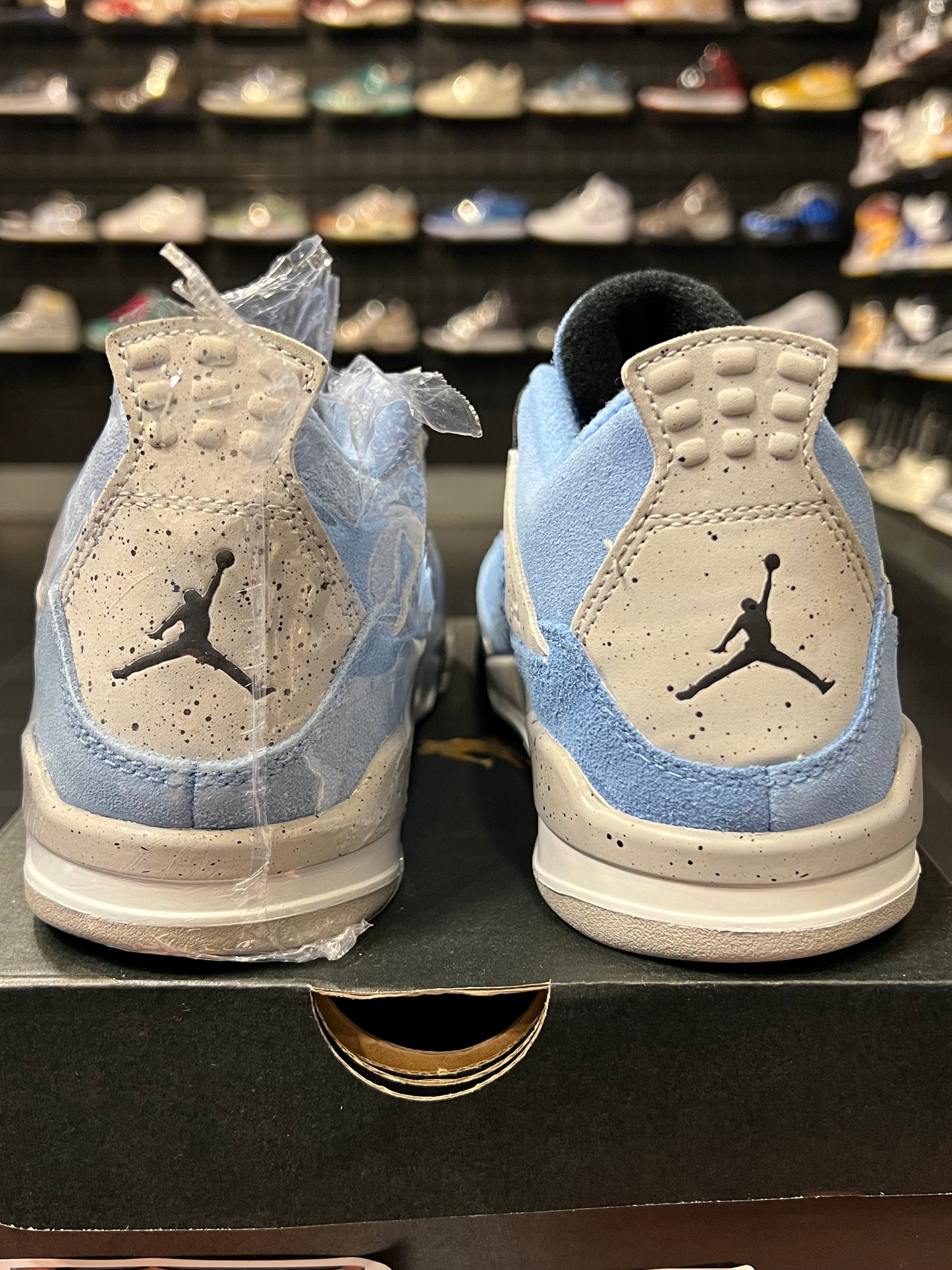 Air Jordan 4 Retro UNC University Blue GS Grade School Shoes New with box