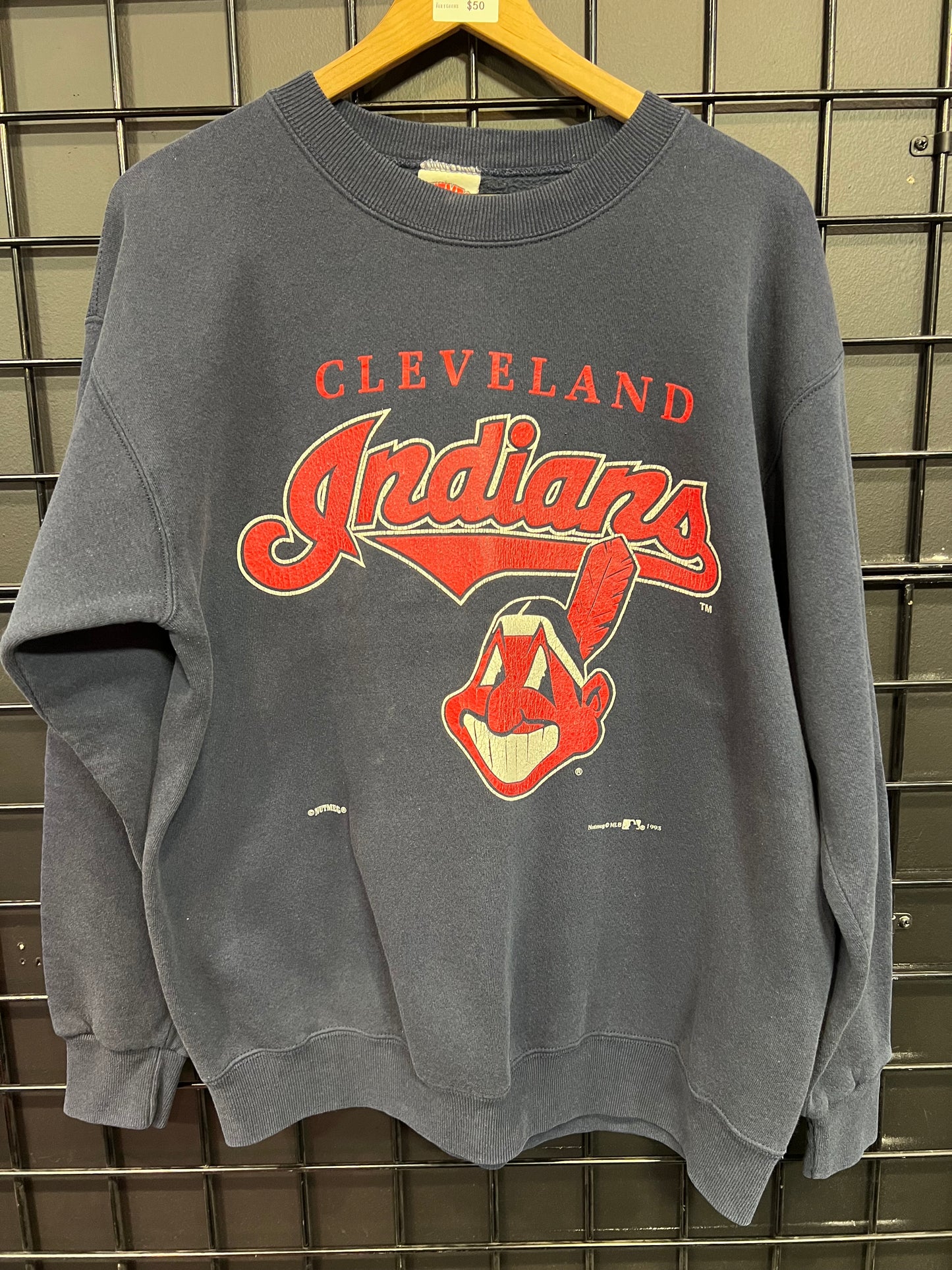 Nutmeg Cleveland Indians 95’ Crewneck Size L