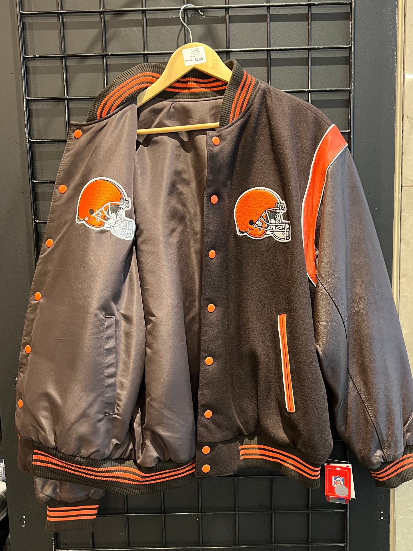Men’s Cleveland Browns Reversible Jacket Size Large