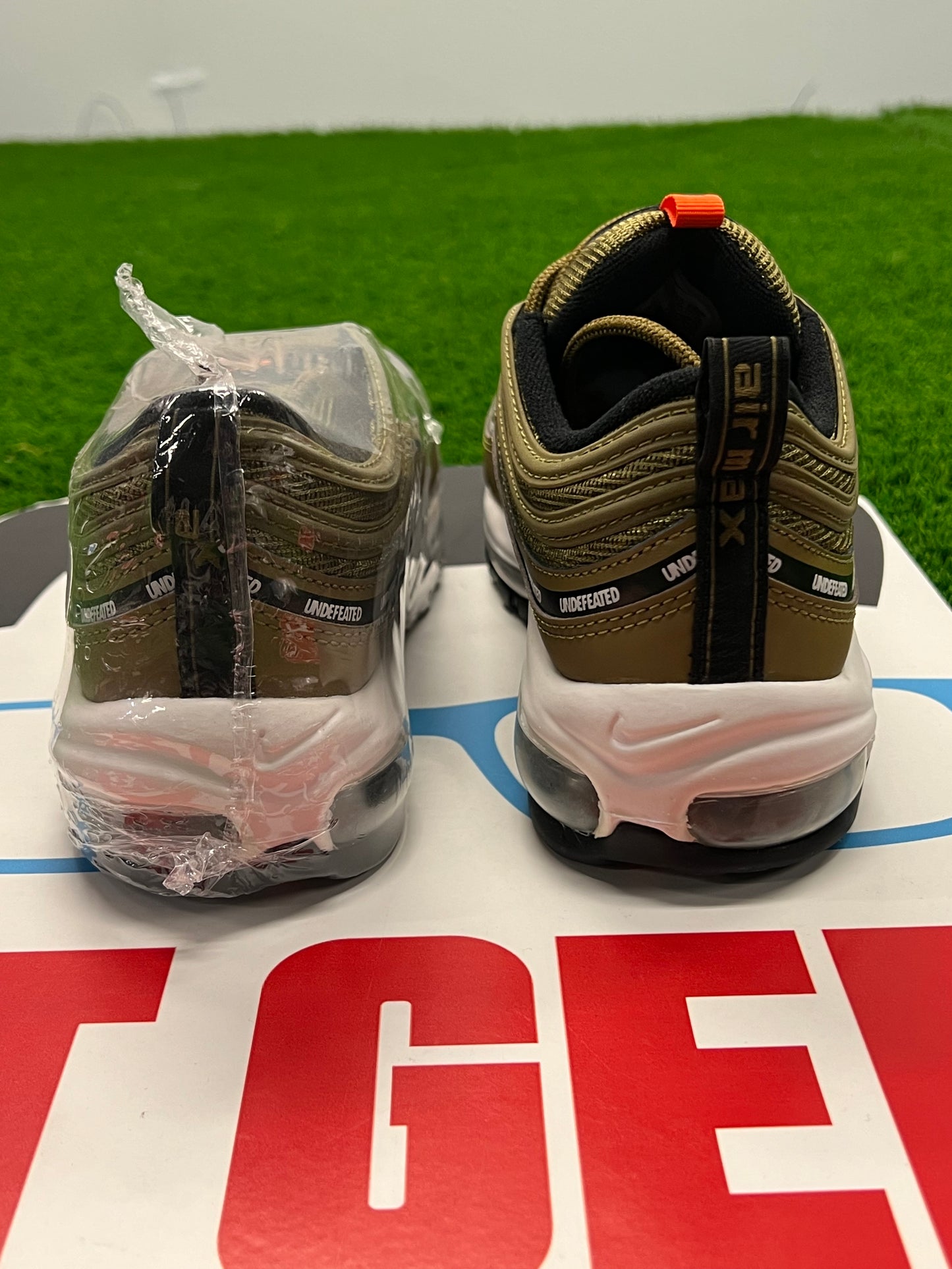 Men’s Nike Air Max 97 Undefeated Green Brand New