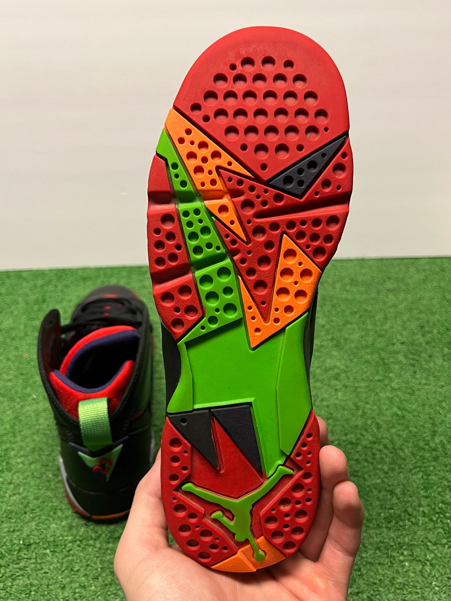 Gradeschool Air Jordan 7 Marvin the Martian Size 7