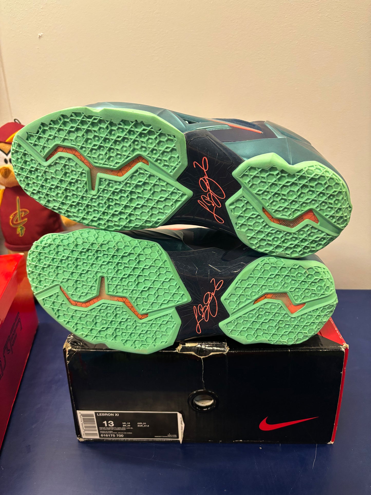 Nike LeBron 11 Akron Vs Miami Size 13 $280