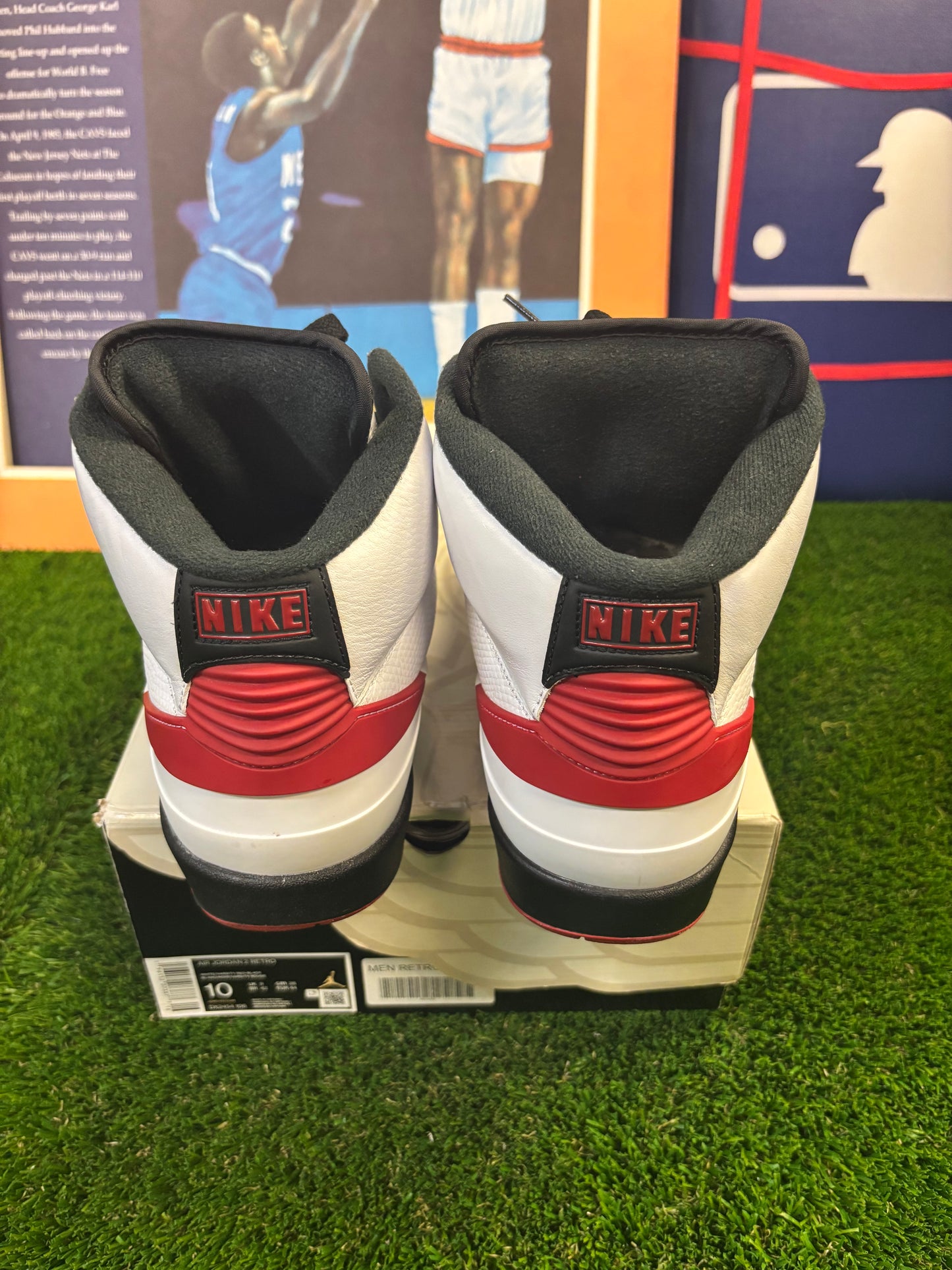 Jordan 2 Chicago Size 10 Mens $125