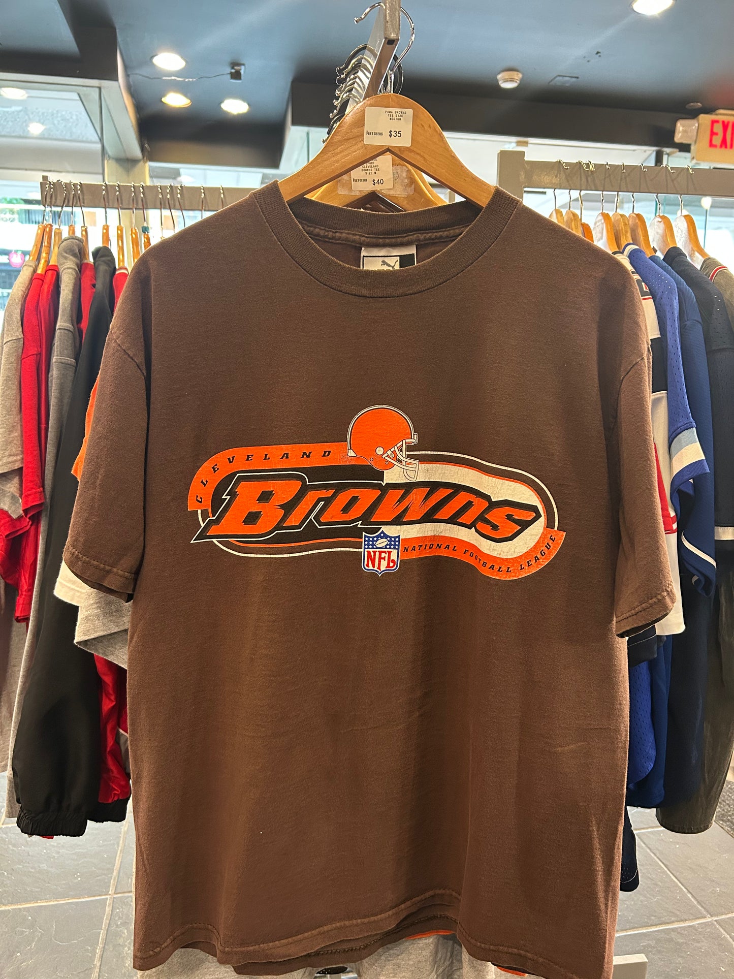 Puma Cleveland Browns Tee size Medium