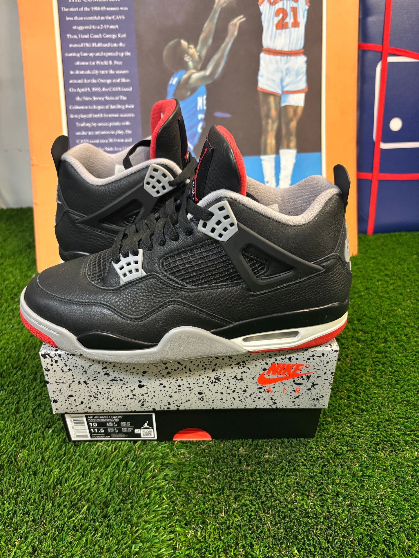 Air Jordan Bred 4 Size 10 Mens $200