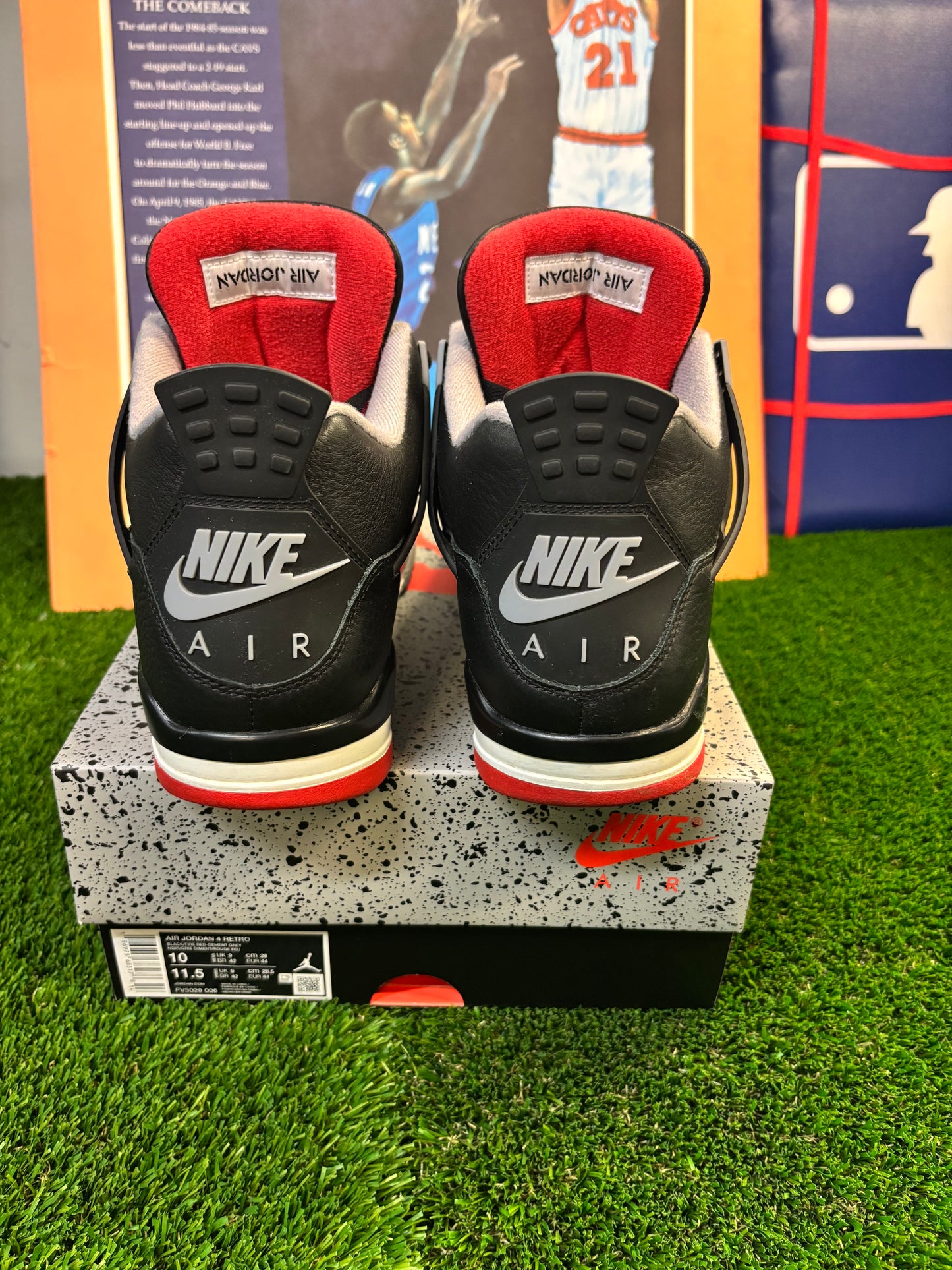 Air Jordan Bred 4 Size 10 Mens $200