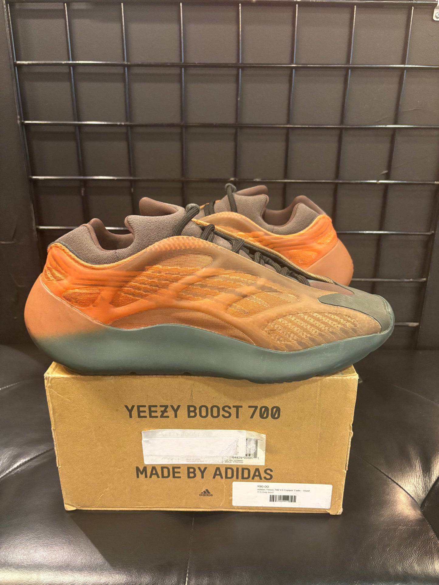 Adidas Yeezy 700 Copper Size 11.5 Mens $100