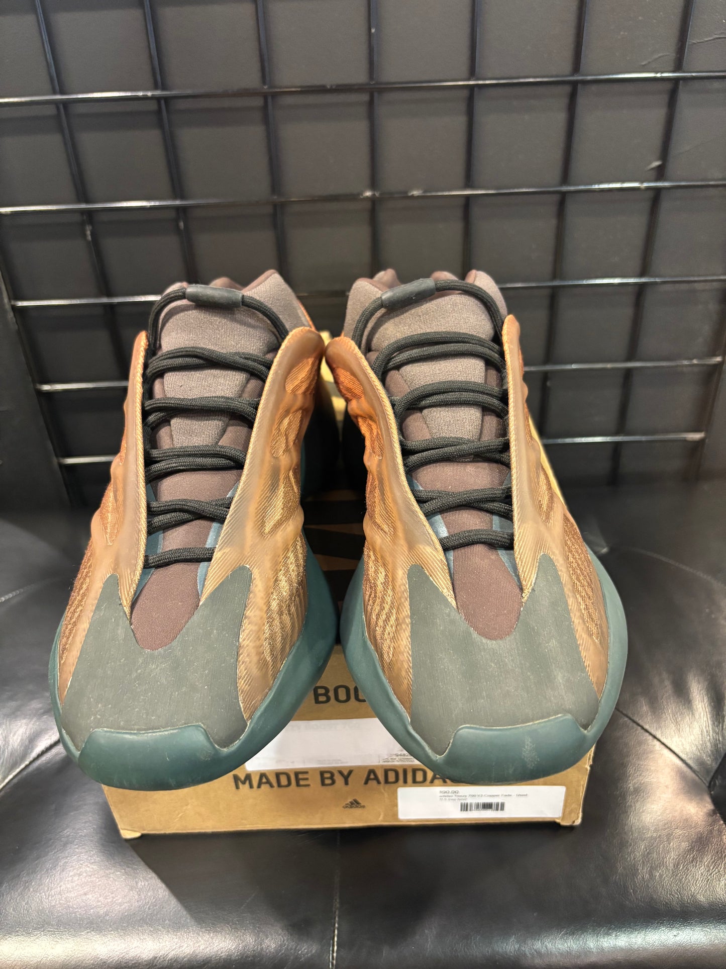 Adidas Yeezy 700 Copper Size 11.5 Mens $100