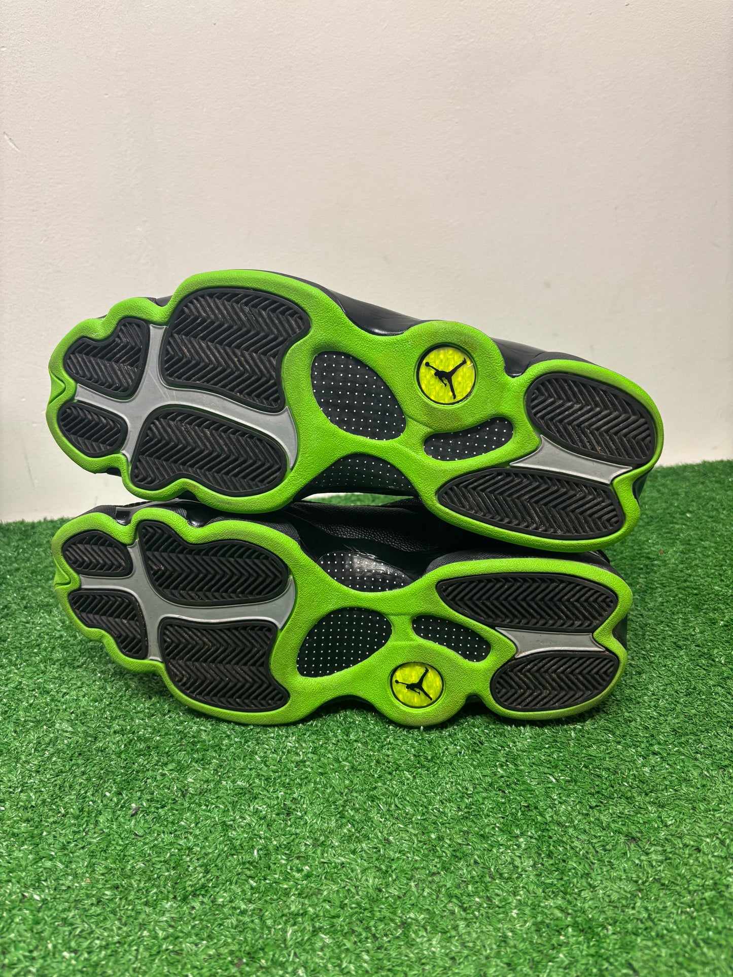 Jordan 13 Altitude Size 10.5 $200 Men’s