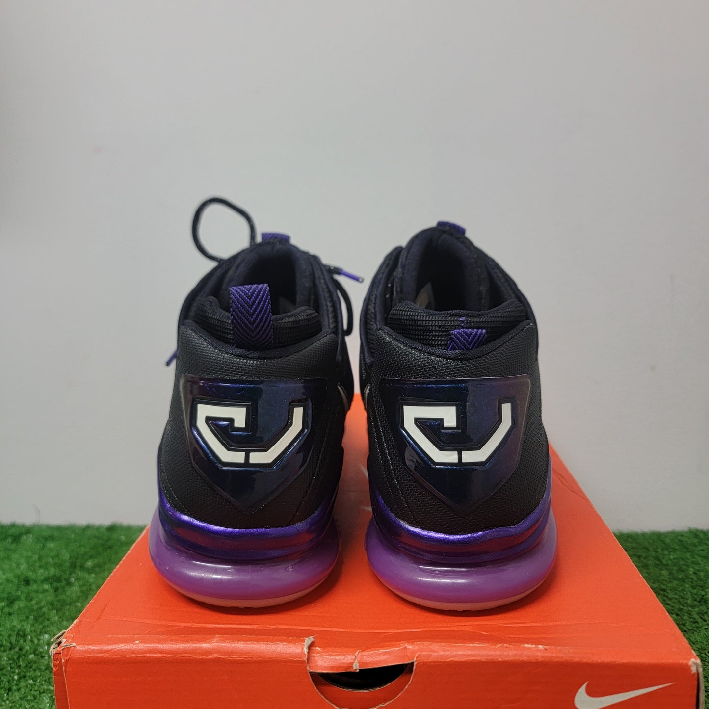 Nike Zoom Trainer Galaxy Size 11 Calvin Johnson Men Shoes