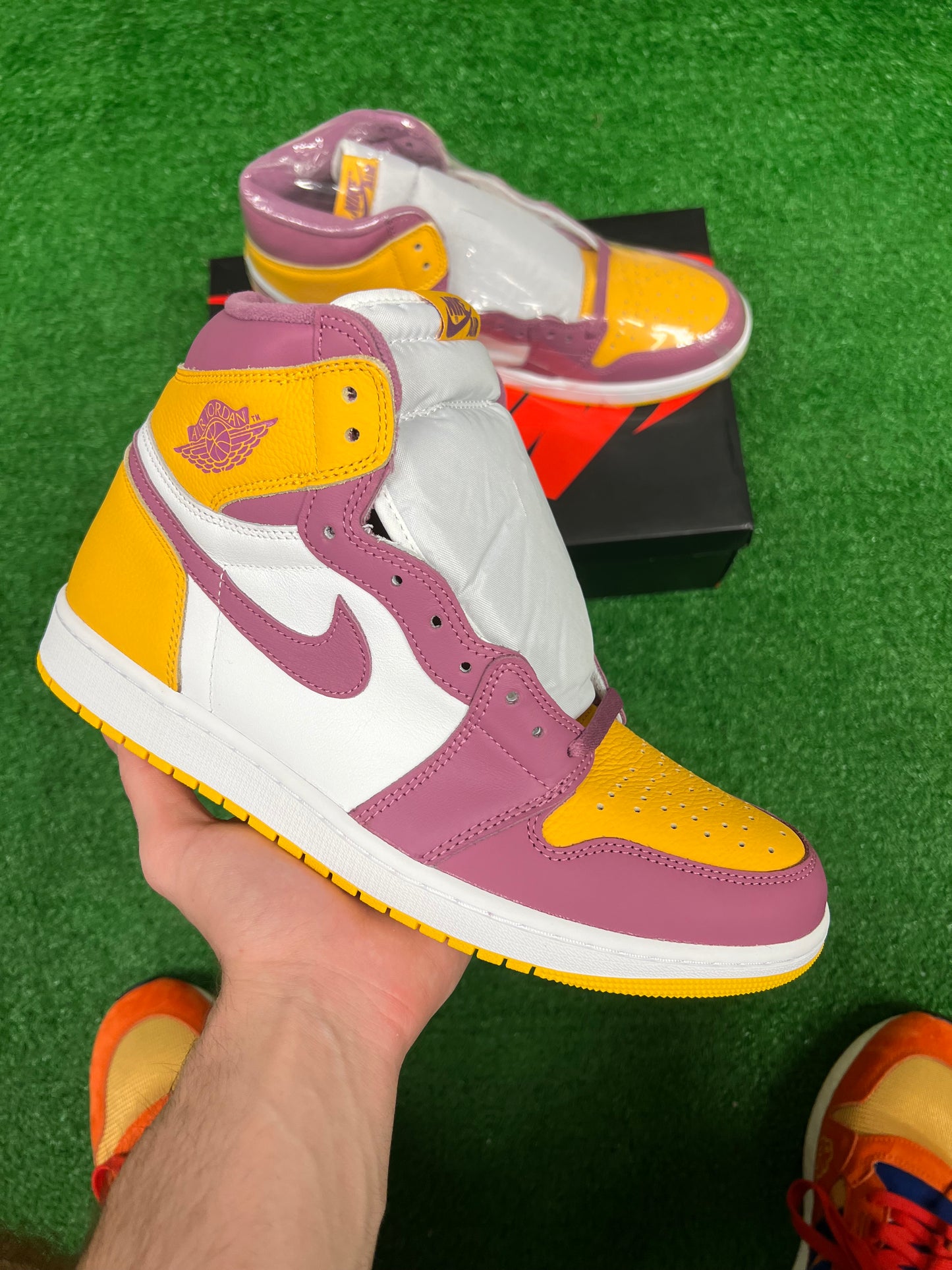 Air Jordan 1 Brotherhood multiple sizes men’s shoe