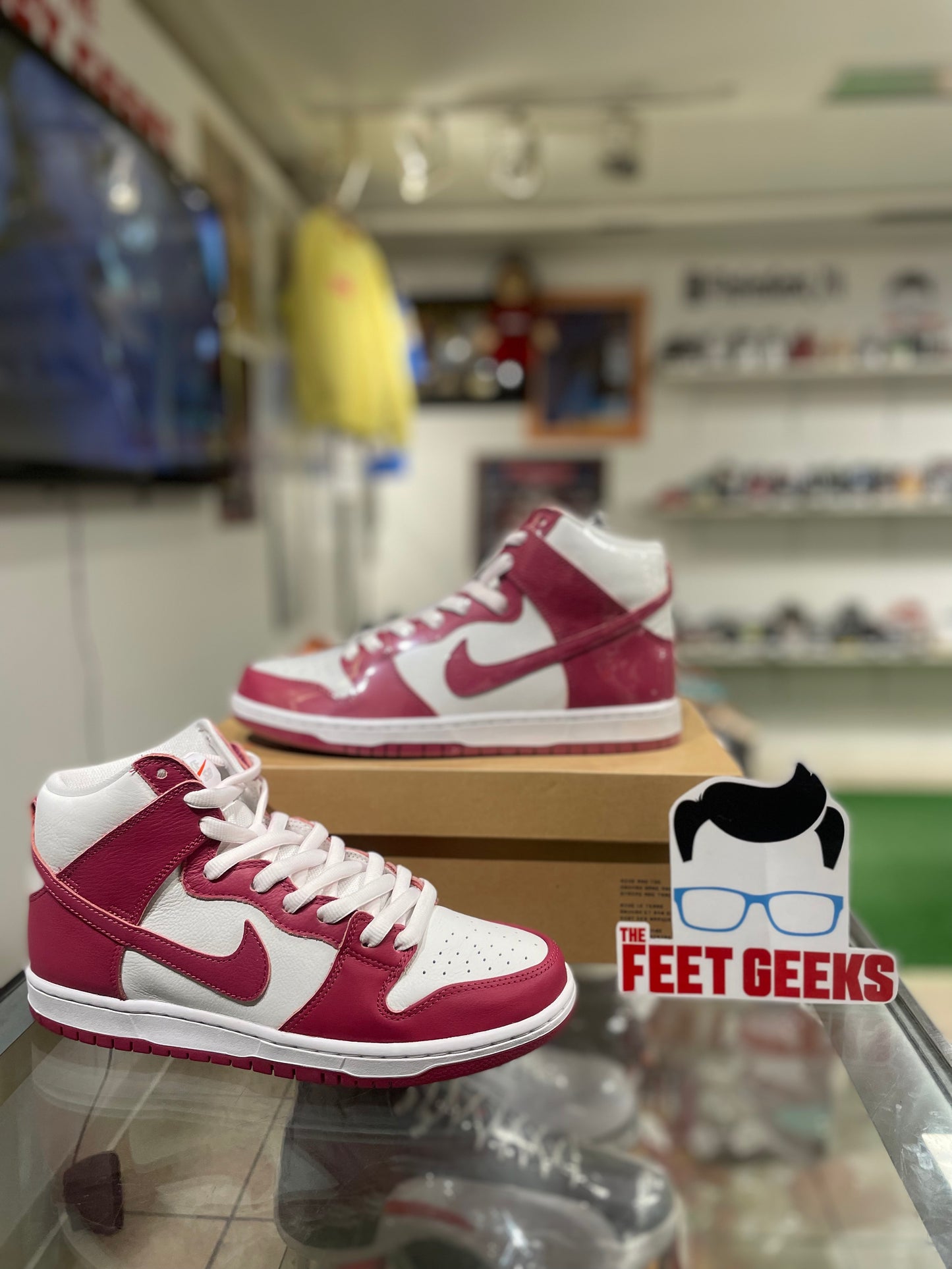 Nike sb dunk high sweet beet men’s shoe new