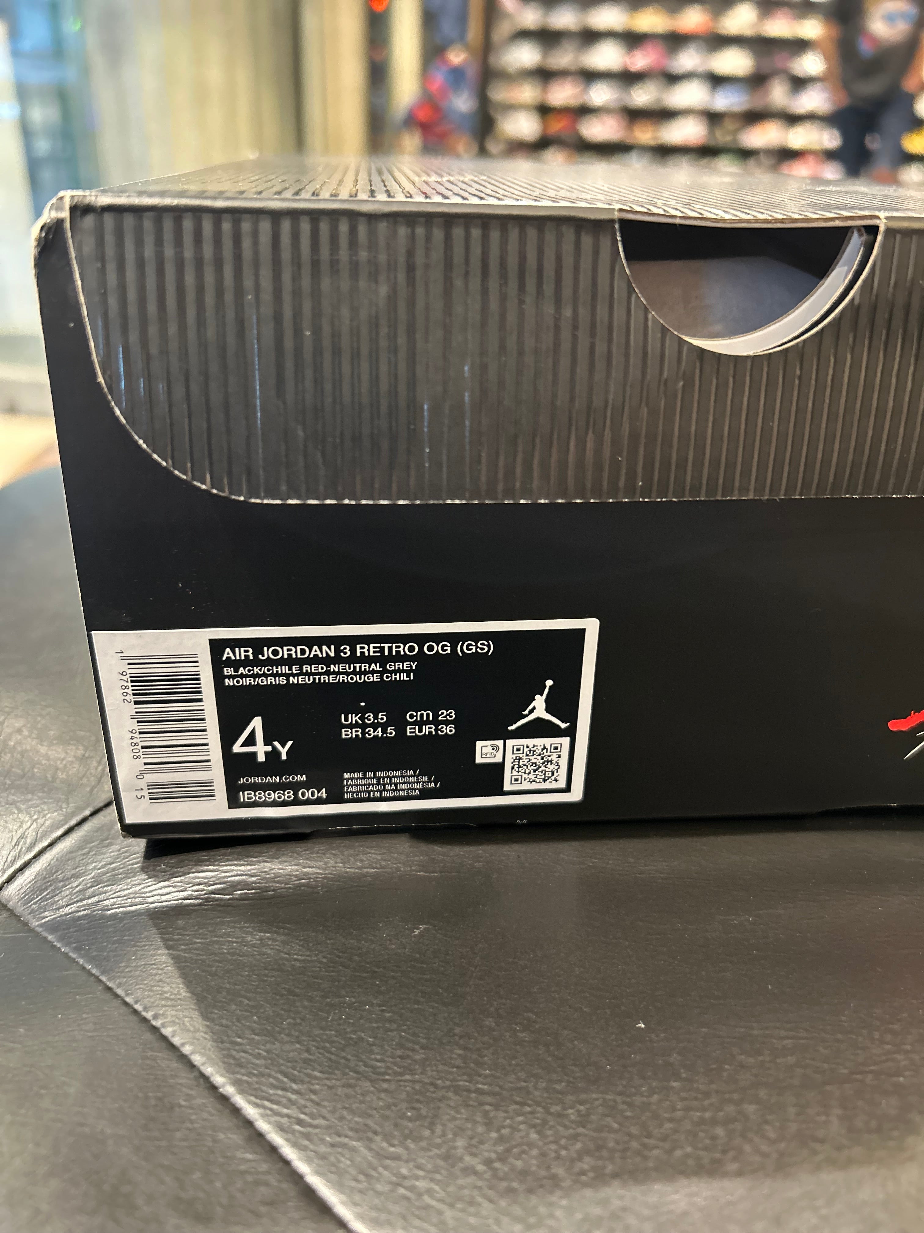 Air Jordan 3 Rare Air Size 4y Gradeschool Shoes