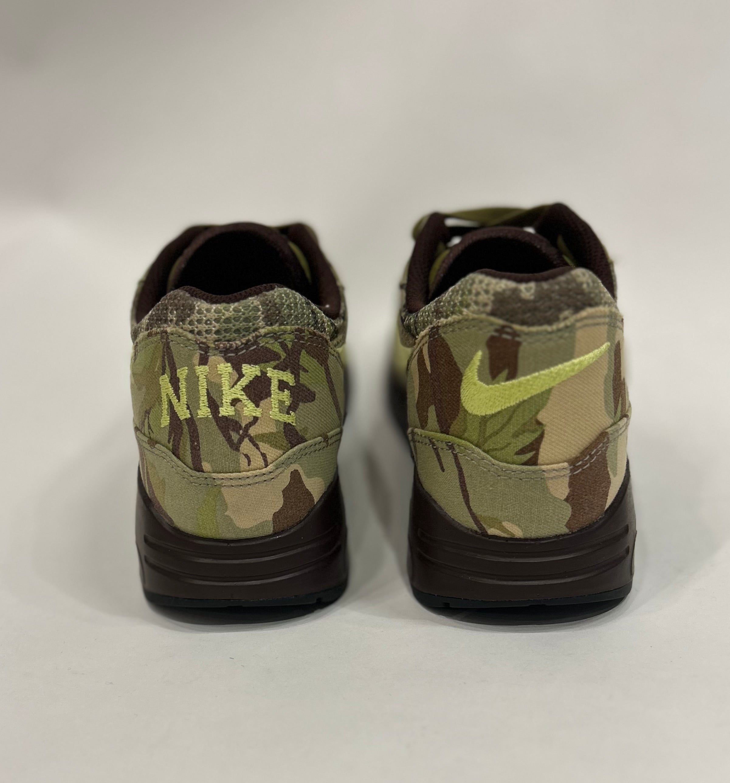 Nike Air Max 1 Camo Size 8.5 Men's Shoes