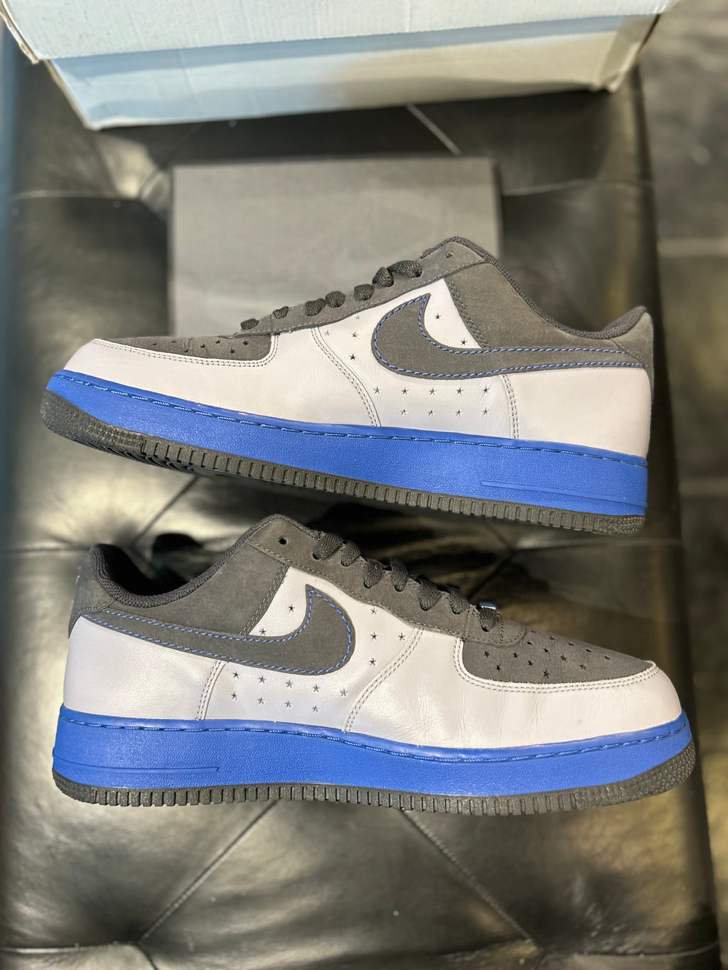Nike Air Force 1 Low Stealth 2007 Size 11.5 Men Shoes