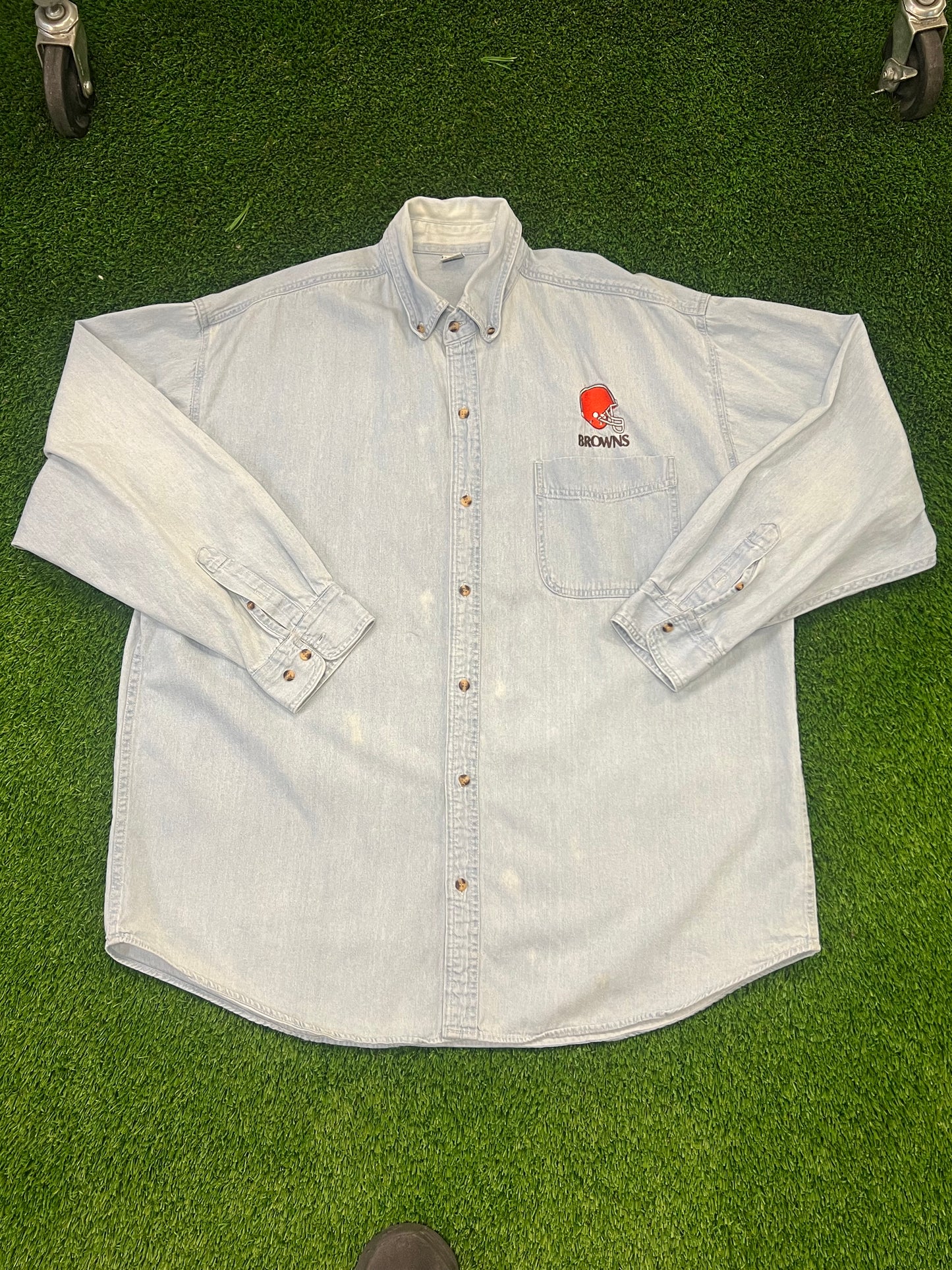 Vintage Cleveland Browns Denim Button Up Size XL