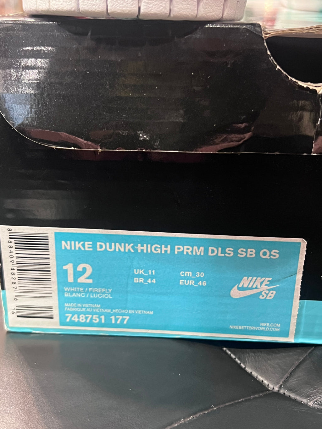 Men’s Nike SB Dunk High De La Soul Size 12 Shoes