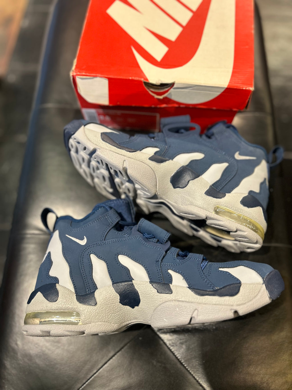 Nike Air DT Blue Grey Size 9.5 Men’s Shoes