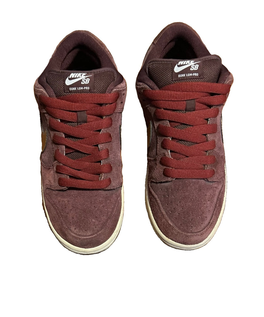 Nike SB Dunk Low Pro Deep Burgundy Metallic Gold 304292-600 Size 8 Used Good Condition No Box 2011