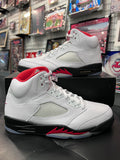 Men’s Air Jordan 5 Fire Red Size 11.5 Shoes