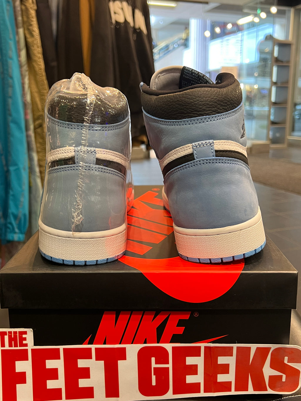 Men’s Air Jordan 1 University Blue Brand New