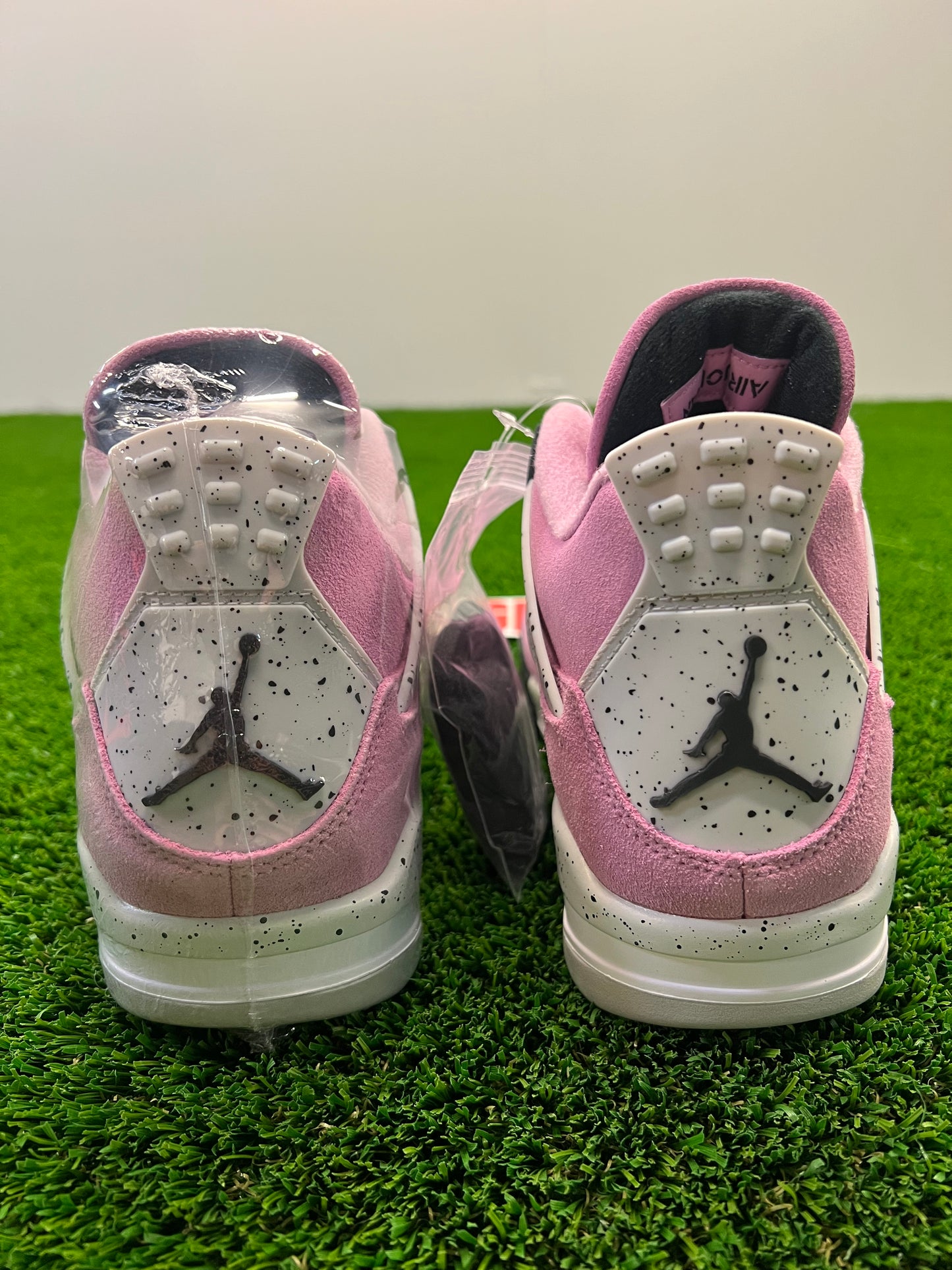 Women’s Air Jordan 4 Orchid