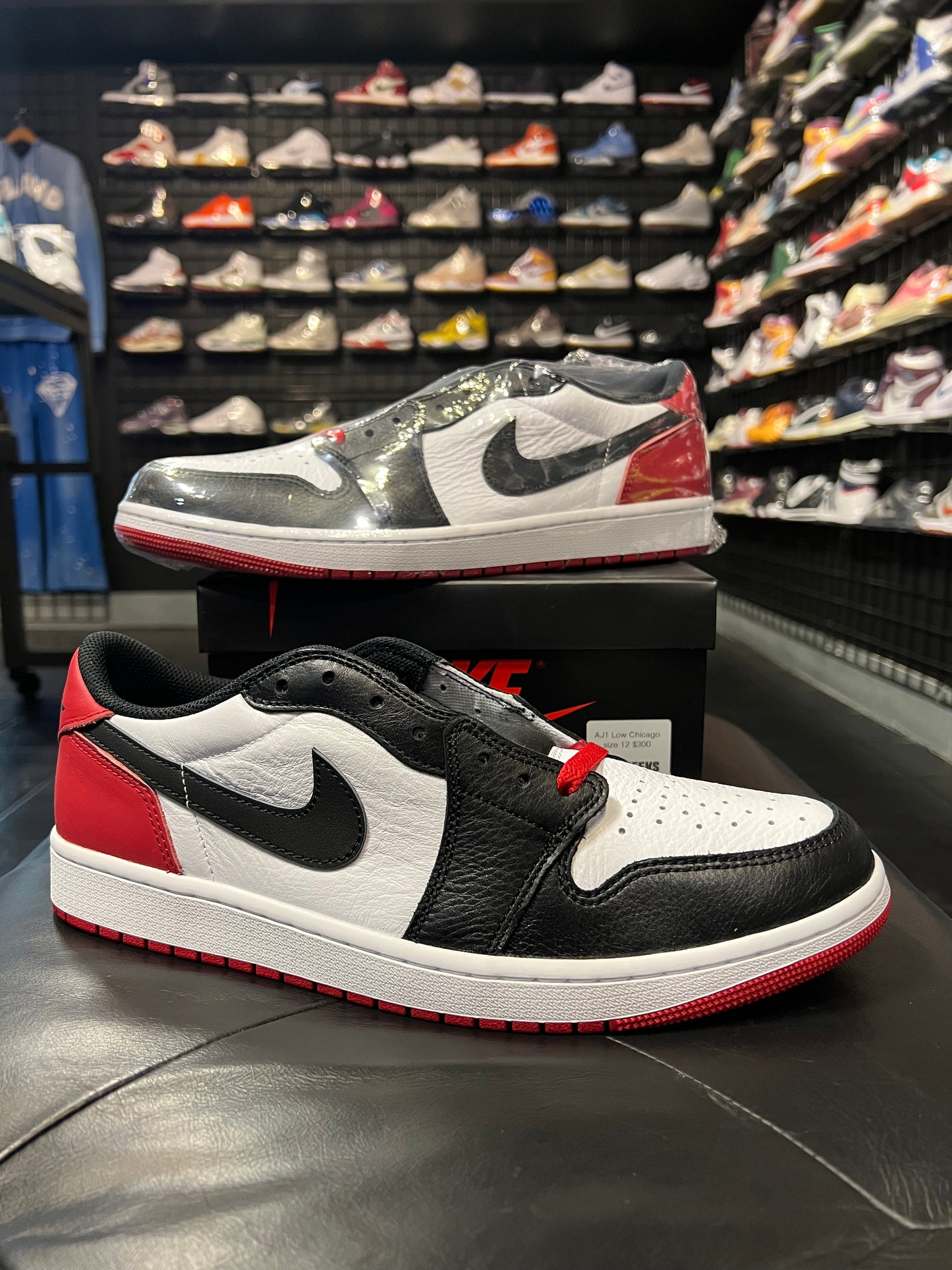 Air Jordan 1 Low Chicago Brand New