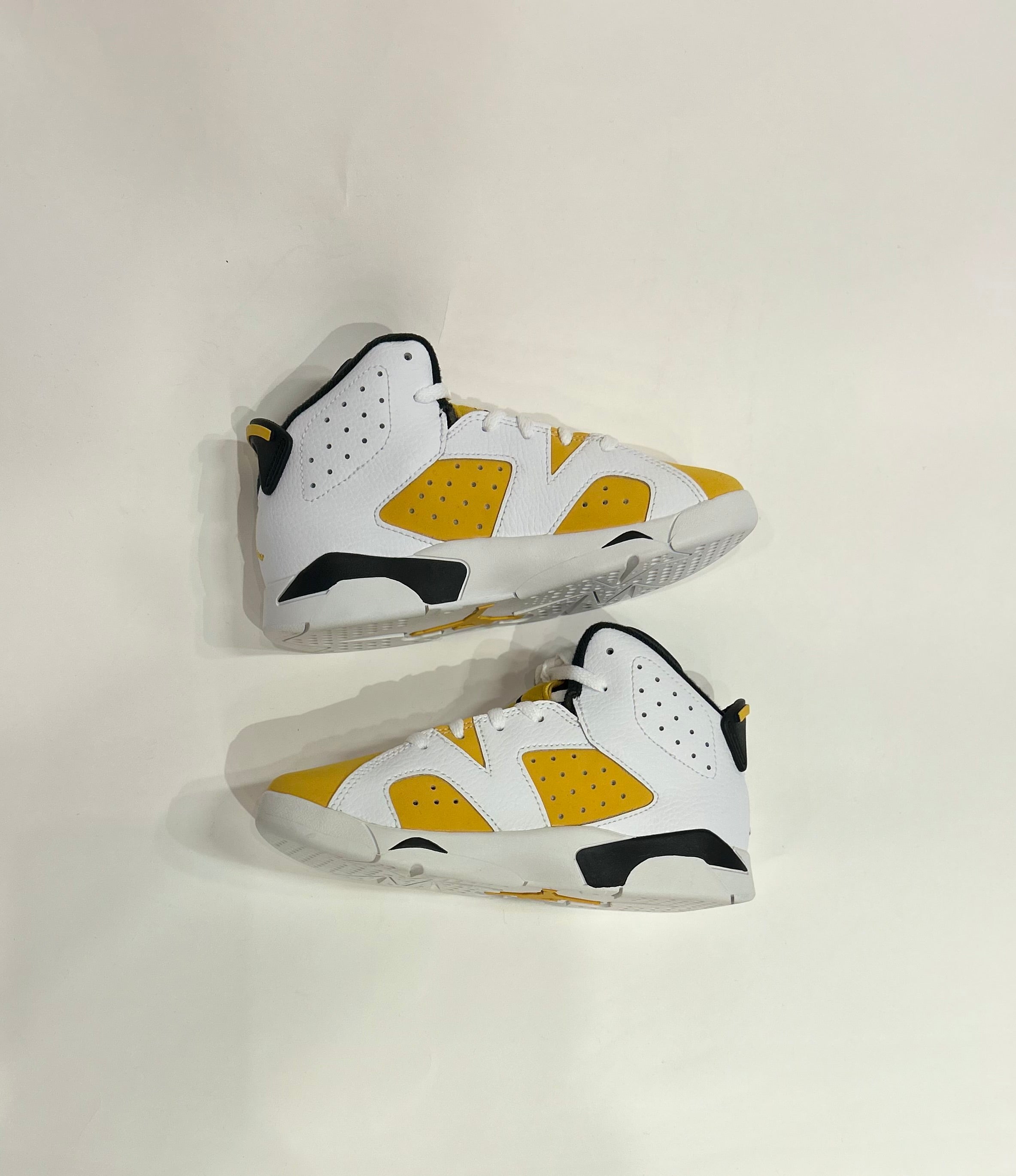 Air Jordan 6 Yellow Ochre Size 13.5c Toddler Shoes