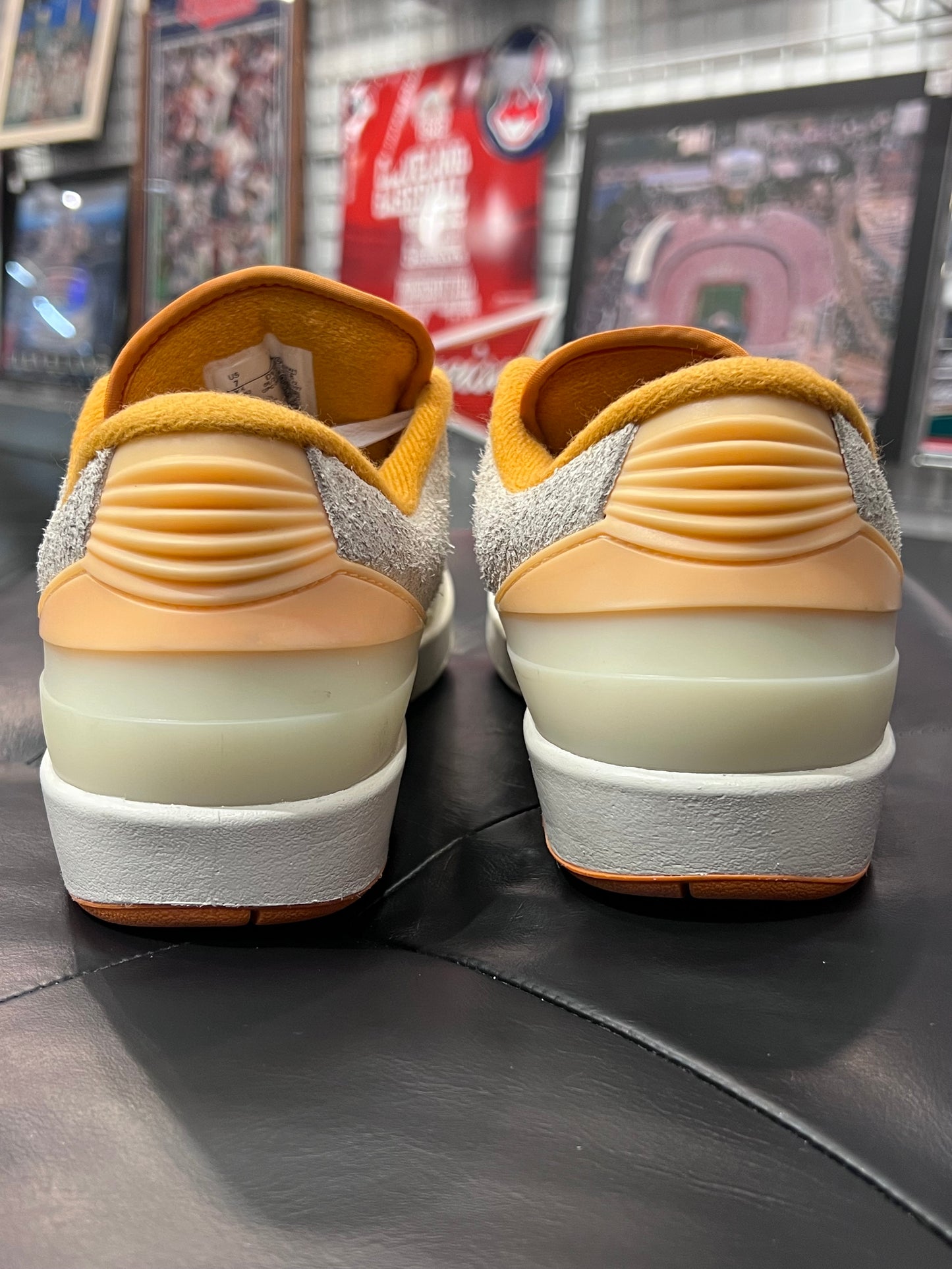 Men’s Air Jordan 2 Melon Tint Size 7