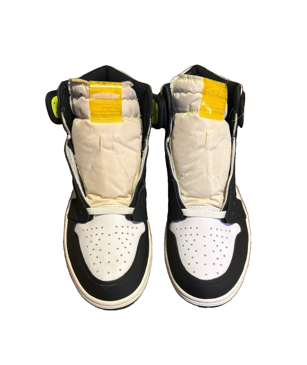 Air Jordan 1 High OG Volt Gold 2021 555088-118 Size 10.5 Deadstock No Box