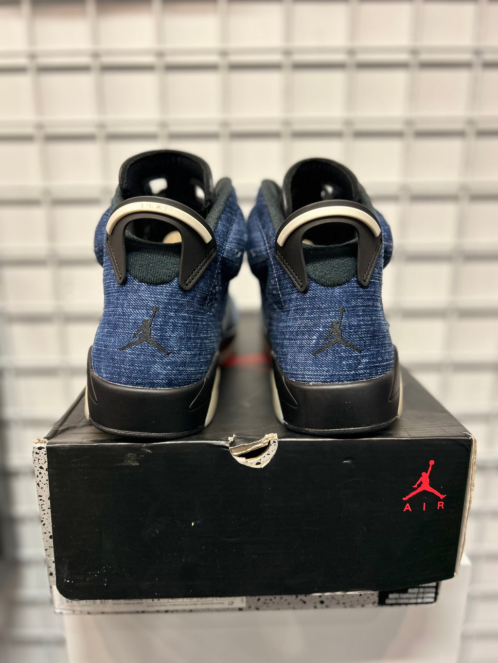 Air Jordan 6 Retro Denim Size 11 Men’s Shoes