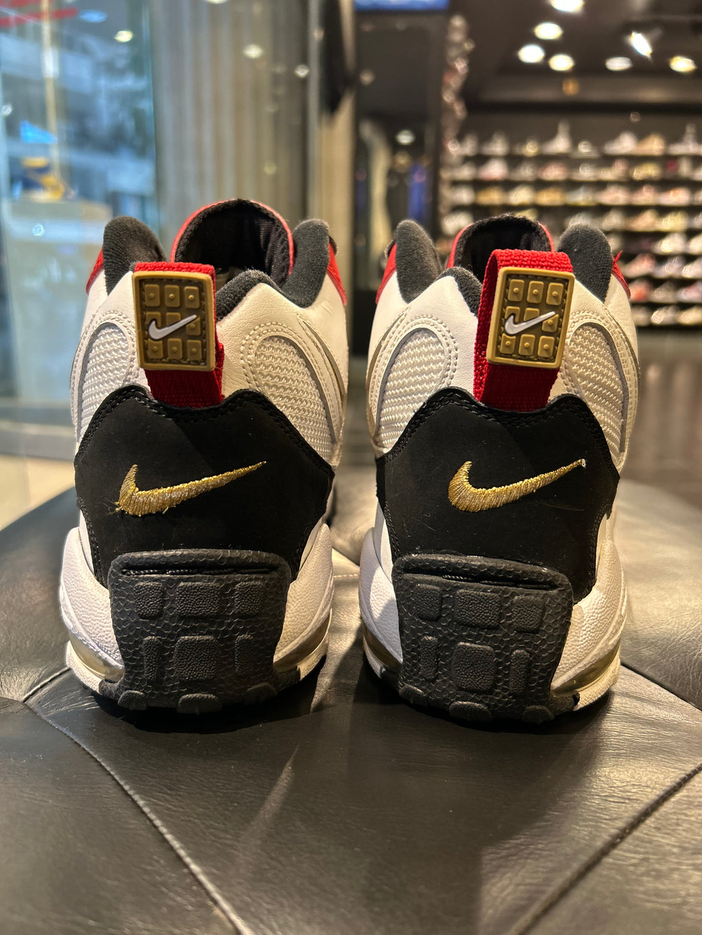 Nike Air Speed Turf 49ers (2012) Size 10 Men's Shoes