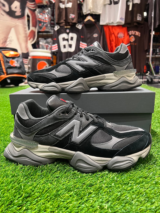 New Balance 9060 Size 11
