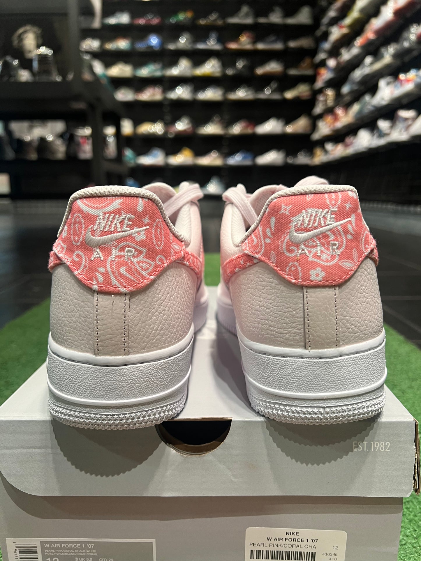 Women’s Air Force 1 Low Pink Bandana Size 12 Brand New