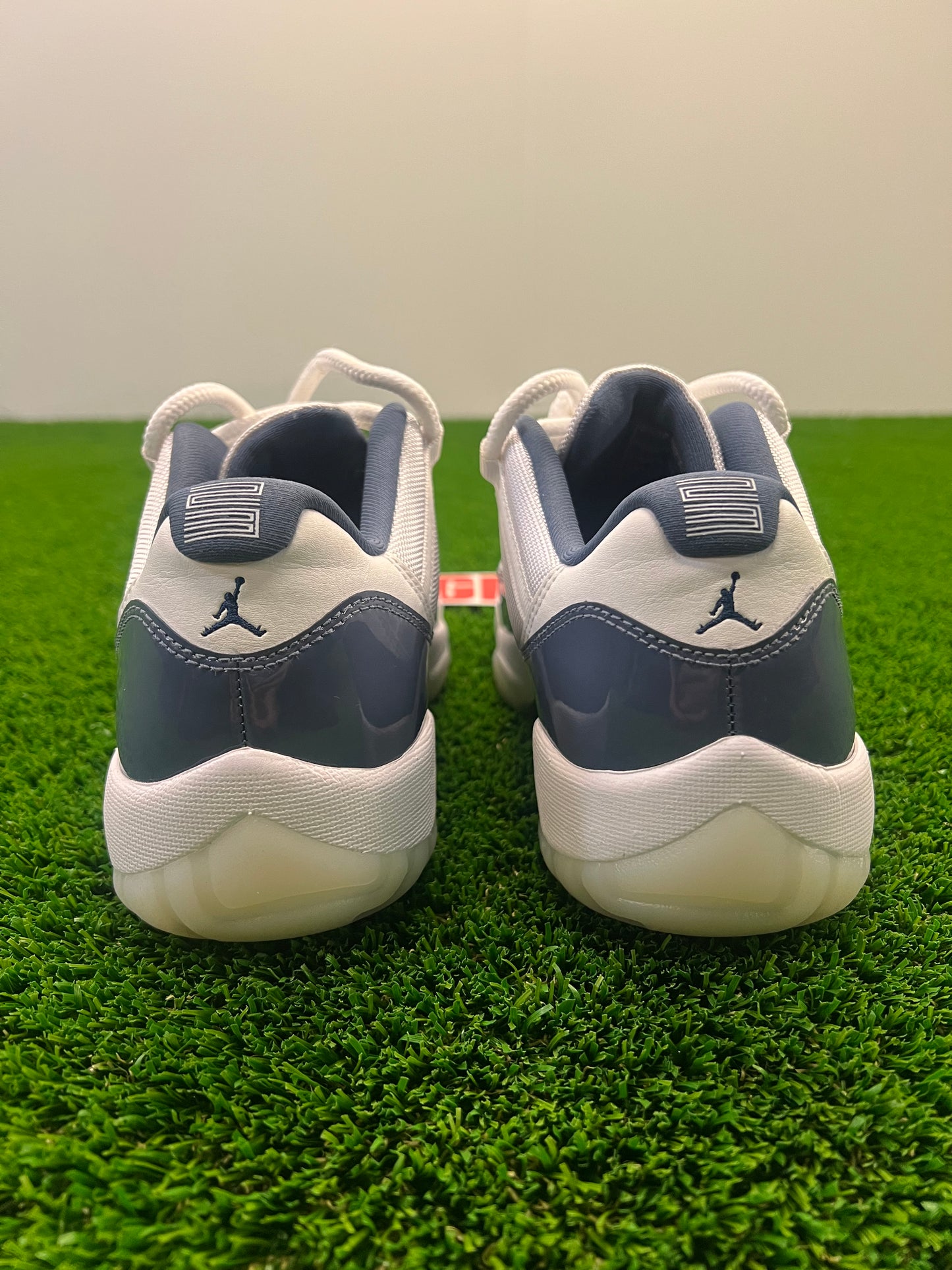 Men’s Air Jordan 11 Low Diffused Blue