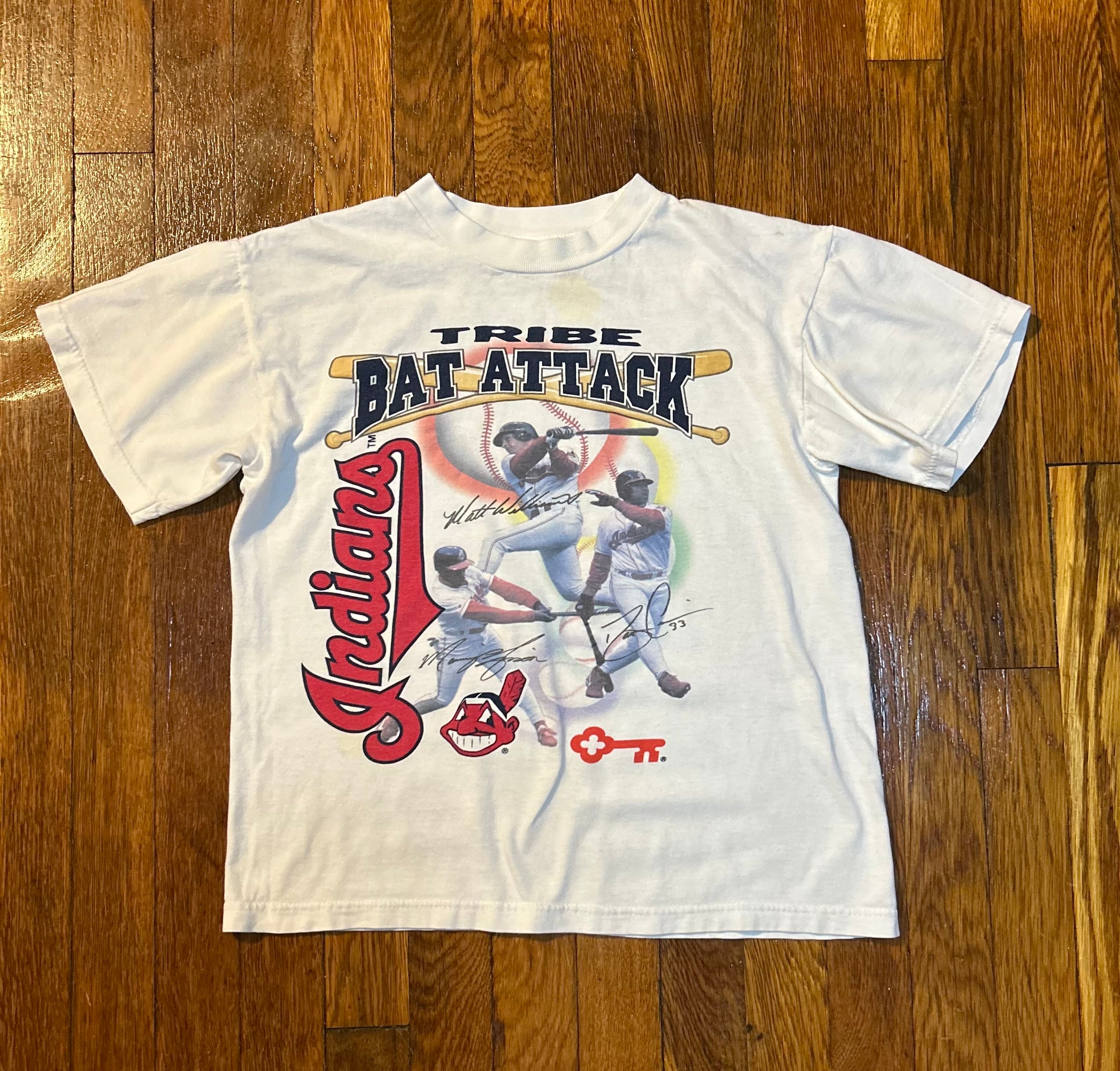 Cleveland Indians Tribe Bat Attack T-Shirt L Albert Belle Manny Ramirez Matt Williams Chief Wahoo KeyBank Promo CSA Sportswear Vintage 1997