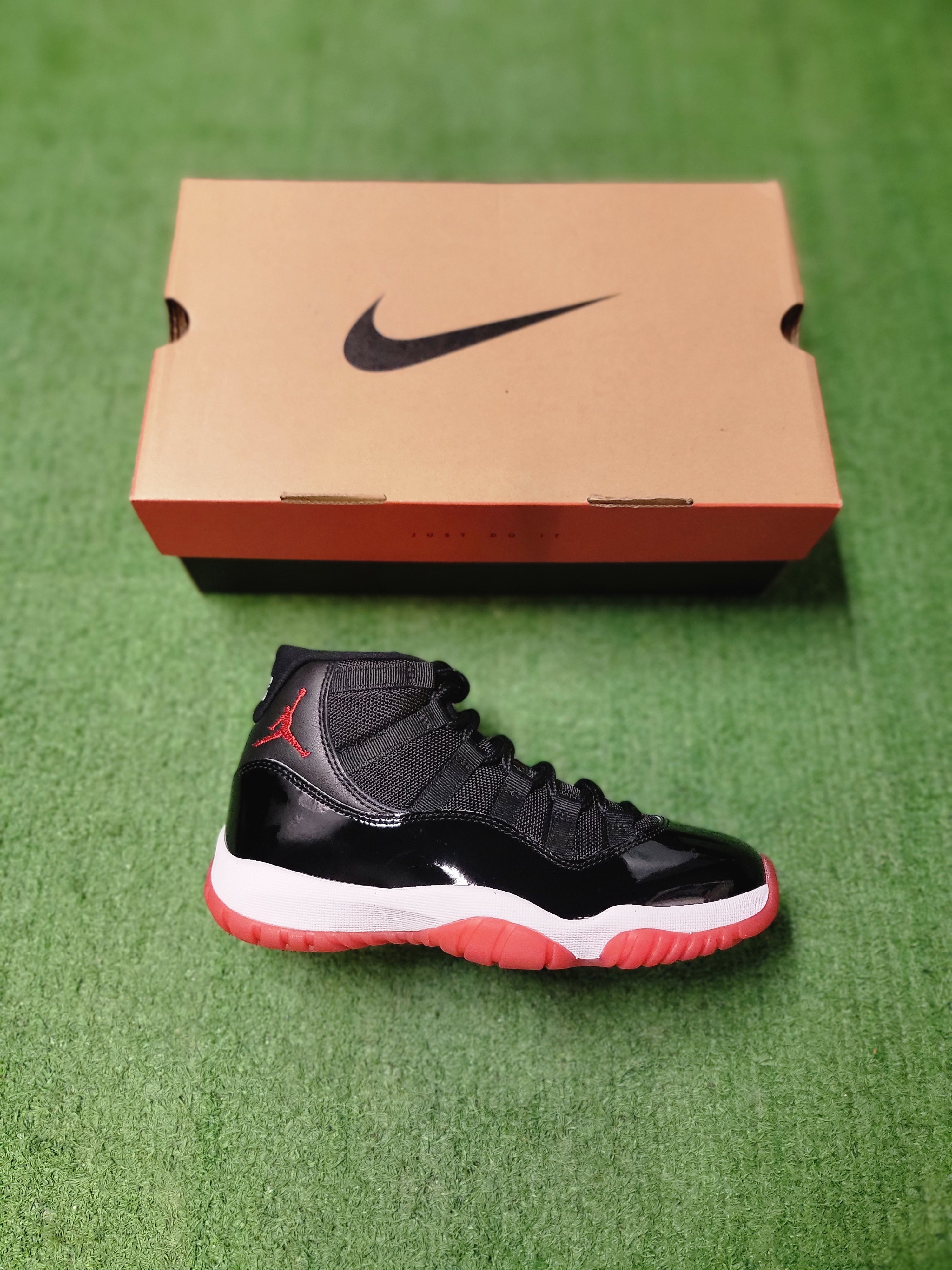Air Jordan 11 Retro Bred Playoffs 2019 Men Shoes New With Box