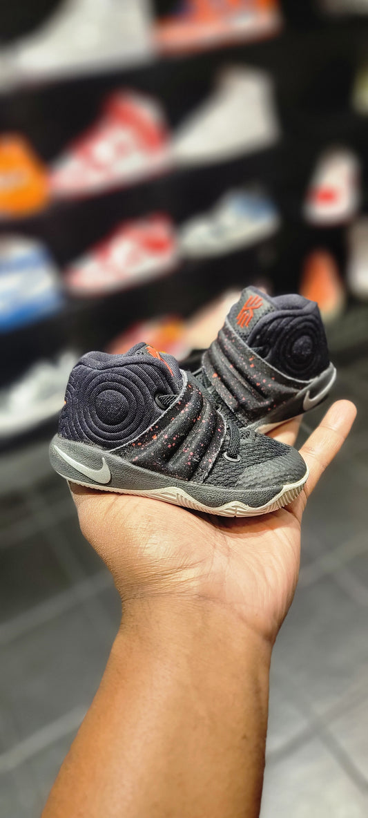 Nike Kyrie 2 Toddler Shoes Size 5c kids