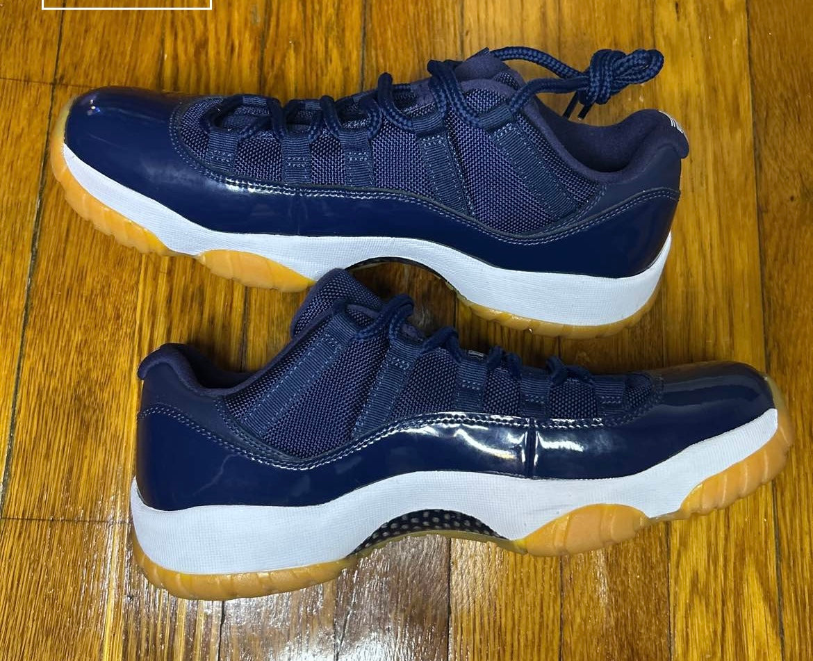 Jordan 11 Low Navy Gum Size 9.5 Men Shoes