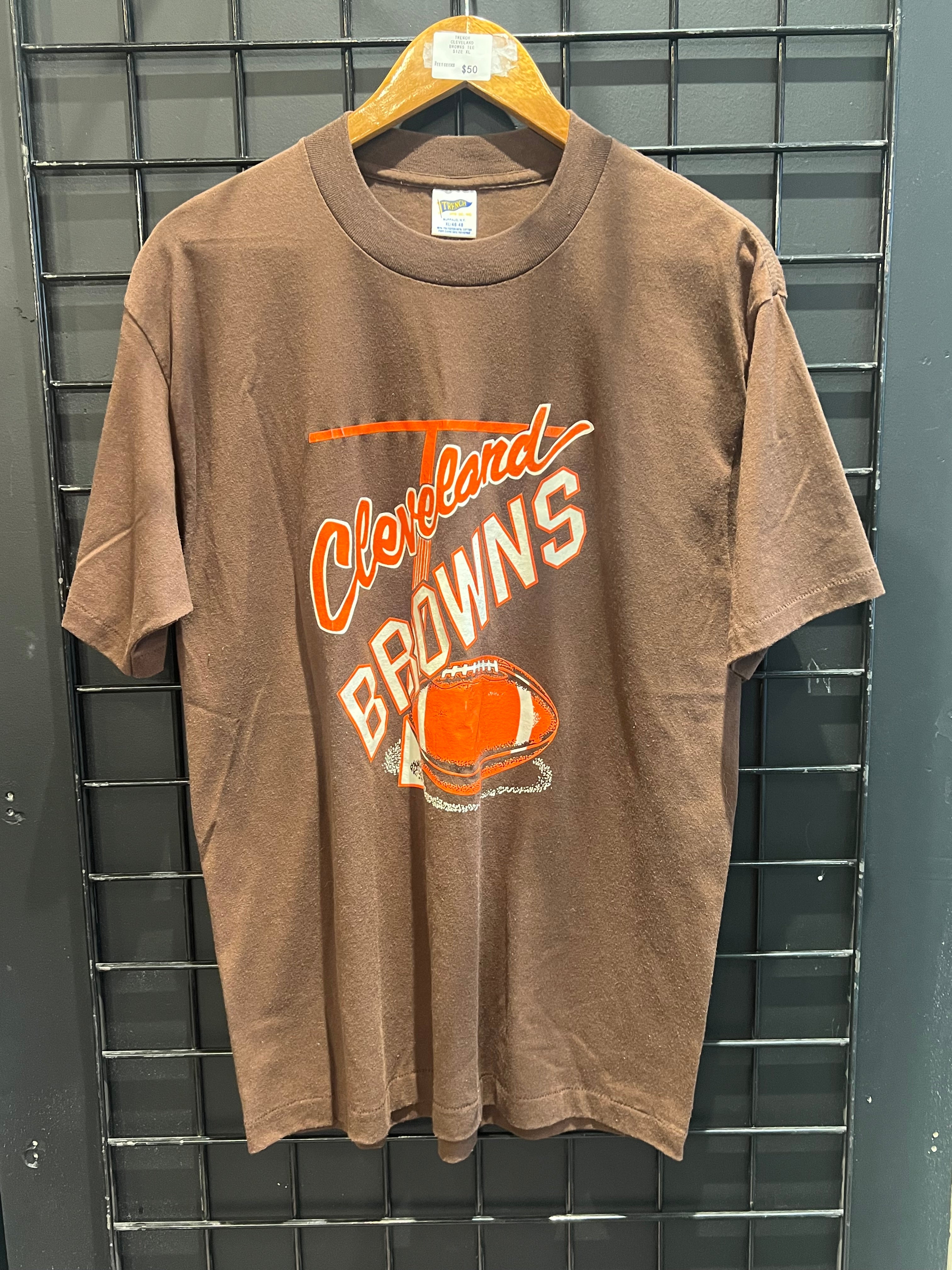 Men’s Trench Cleveland Browns Tee Size XL